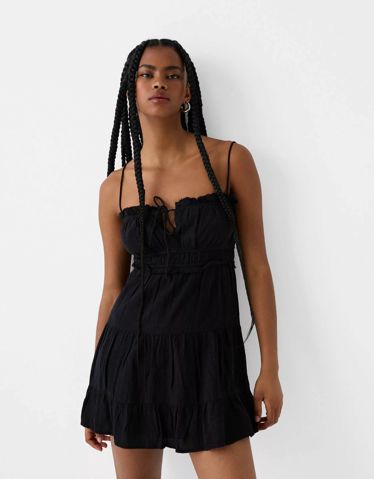 Bershka Rustikales Minikleid Mit Volants Damen Xl Schwarz günstig online kaufen