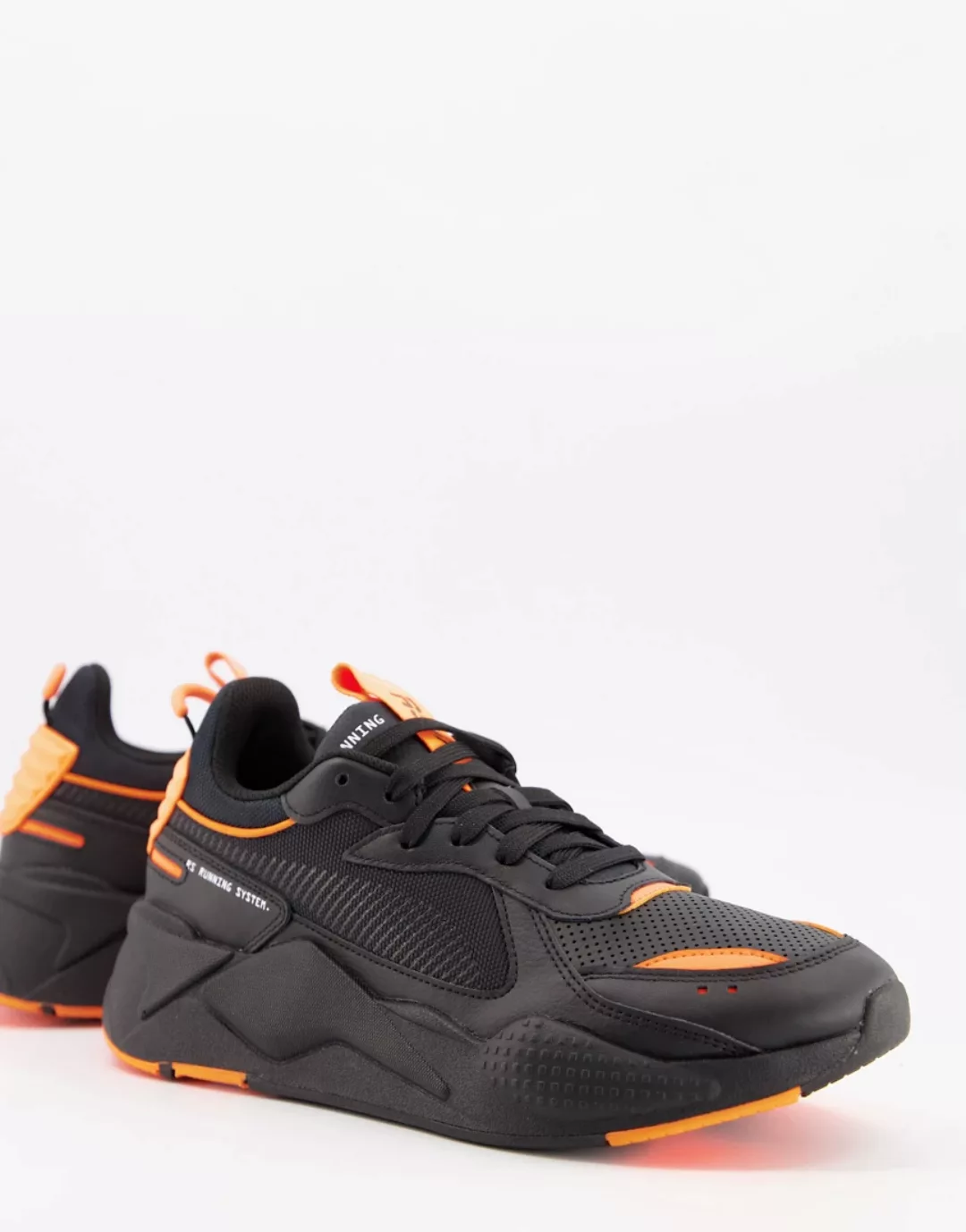 Puma – RS-X Winterized– Sneaker in Schwarz und Orange günstig online kaufen
