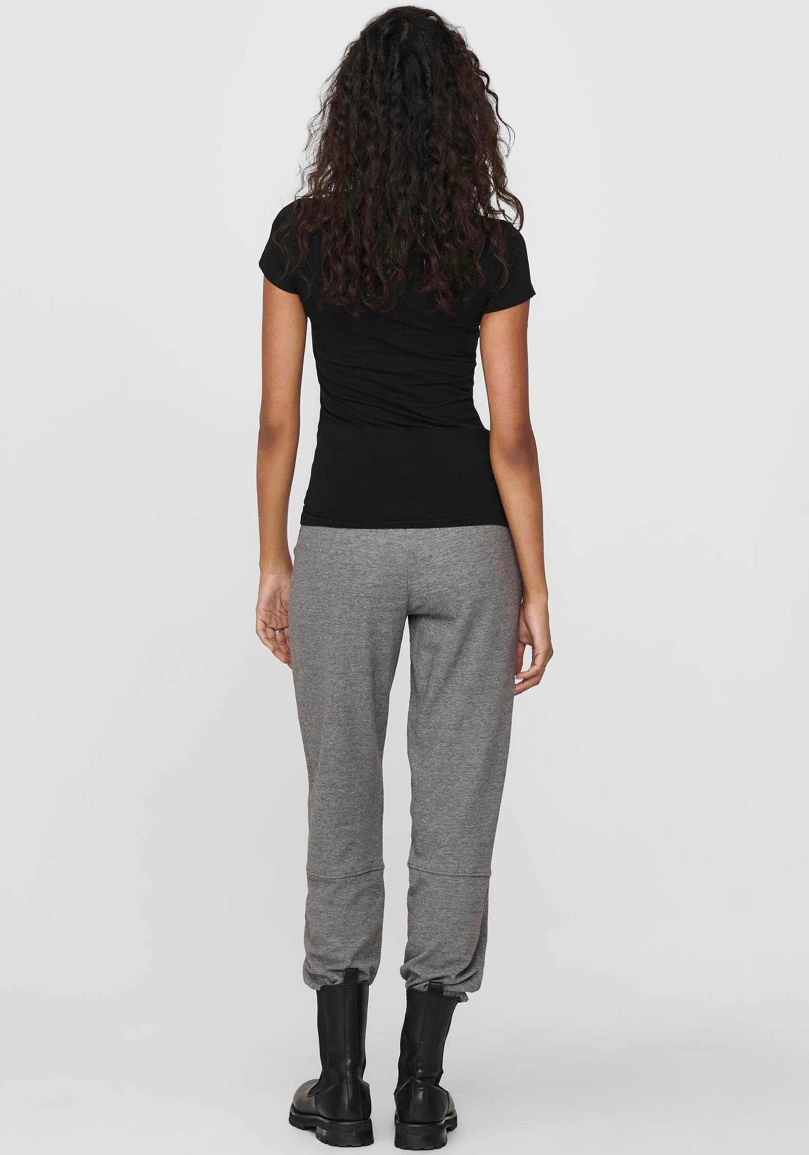 ONLY Rundhalsshirt "ONLLIVE – Rundhalsshirt mit figurbetonter Silhouette", günstig online kaufen