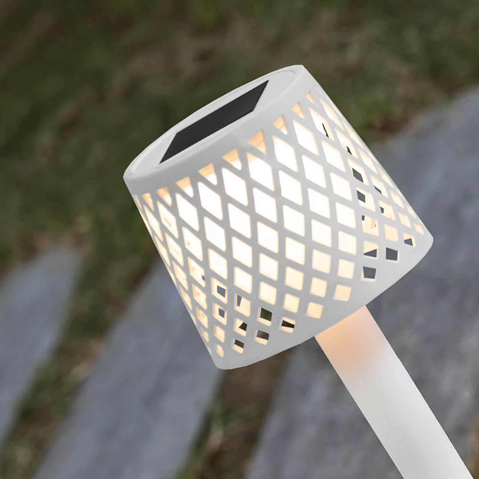 Newgarden LED-Solarleuchte Gretita, weiß, Erdspieß, 4er-Set günstig online kaufen