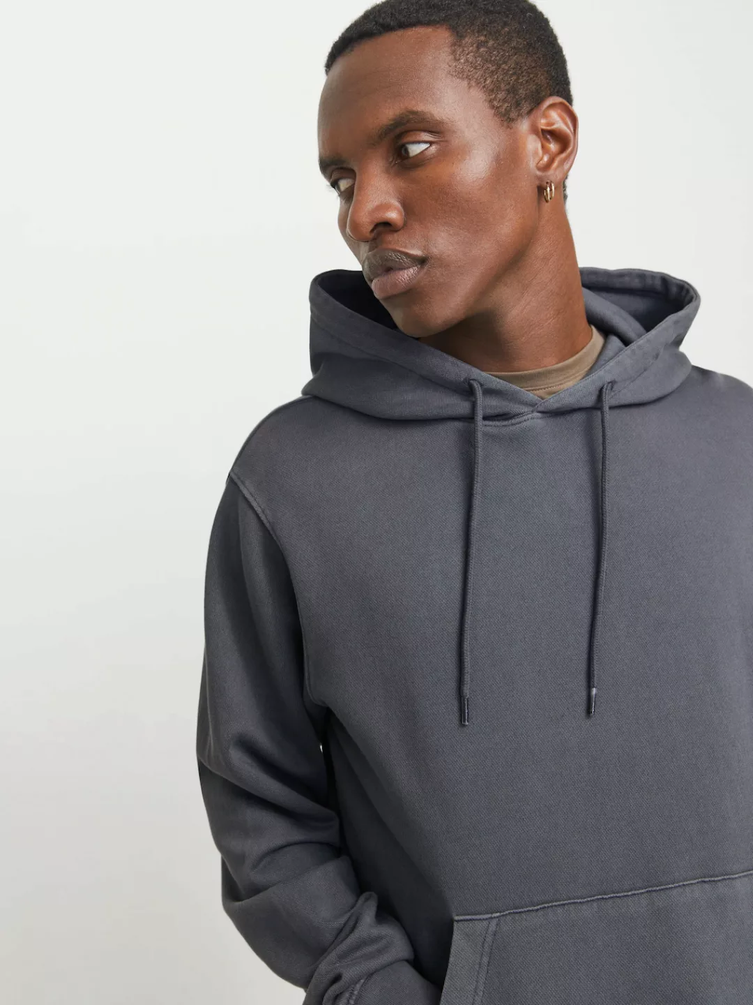 Jack & Jones Kapuzensweatshirt "JJECHARGE FADED SWEAT HOOD NOOS", mit Kapuz günstig online kaufen