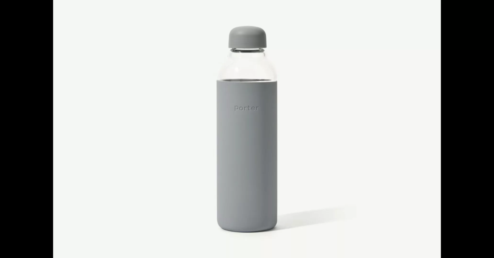 W&P Porter Trinkflasche, Glas und Silikon in Schiefergrau - MADE.com günstig online kaufen