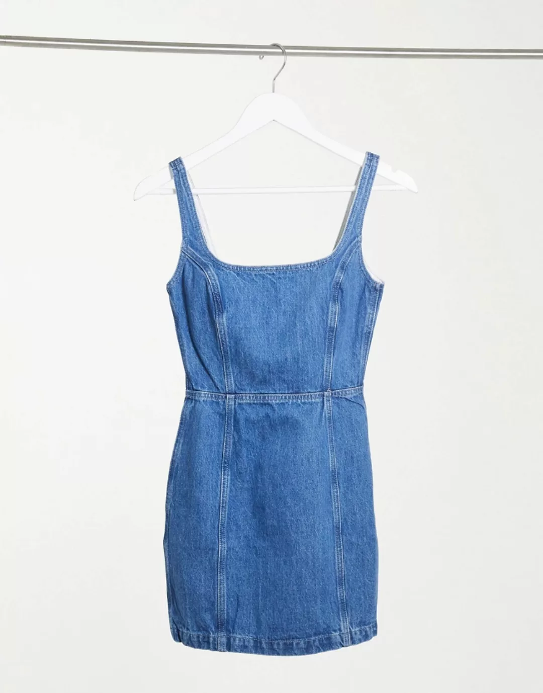 ASOS DESIGN – Jeanskleid mit eckigem Ausschnitt in Blau günstig online kaufen