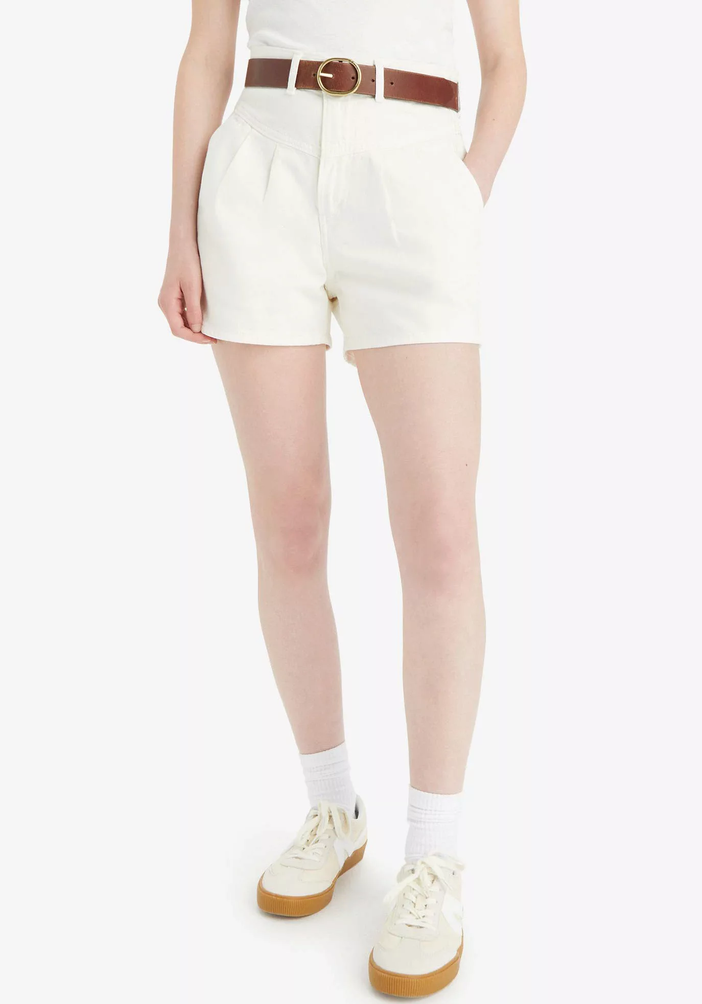 Levi's® Hotpants FEATHERWEIGHT MOM günstig online kaufen