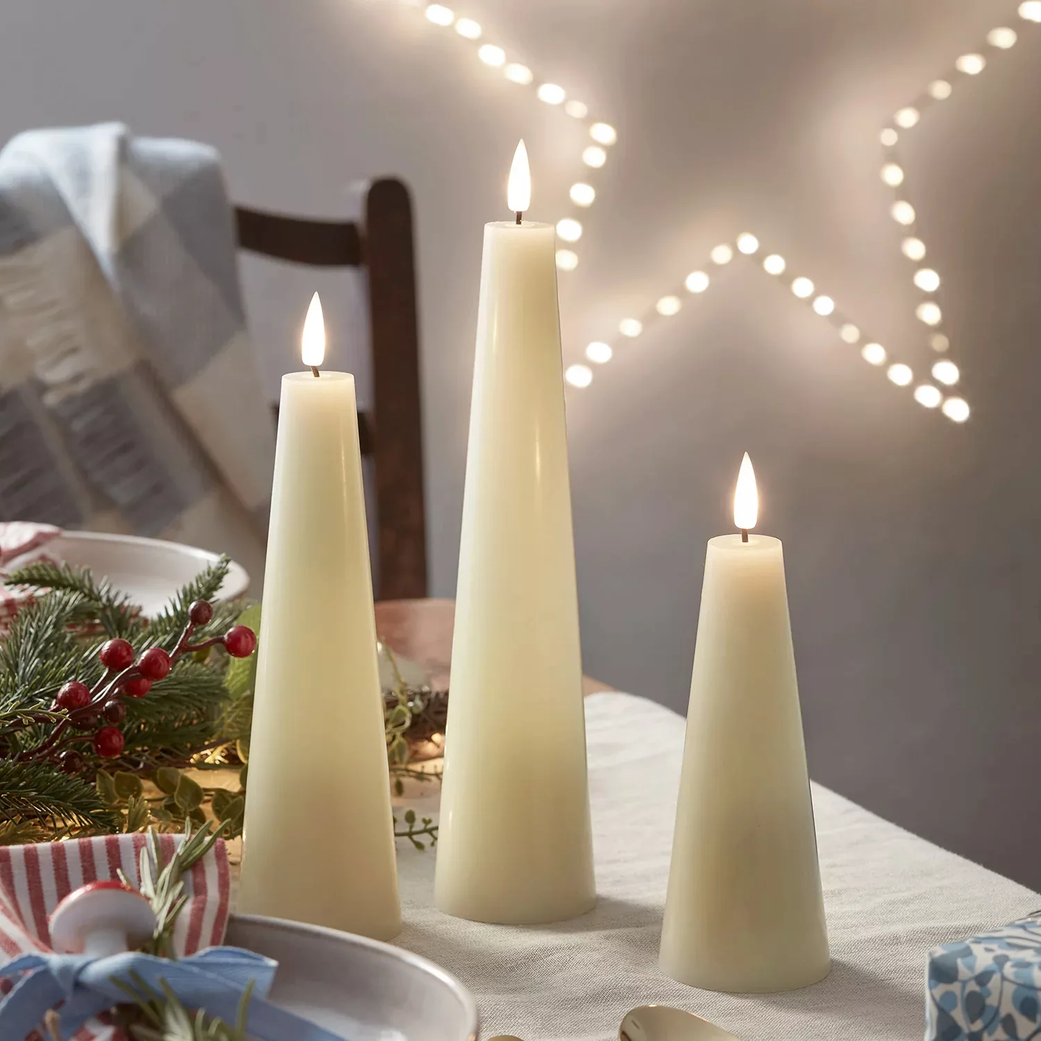 TruGlow® LED Kerzen Trio Kegelform elfenbeinfarben günstig online kaufen