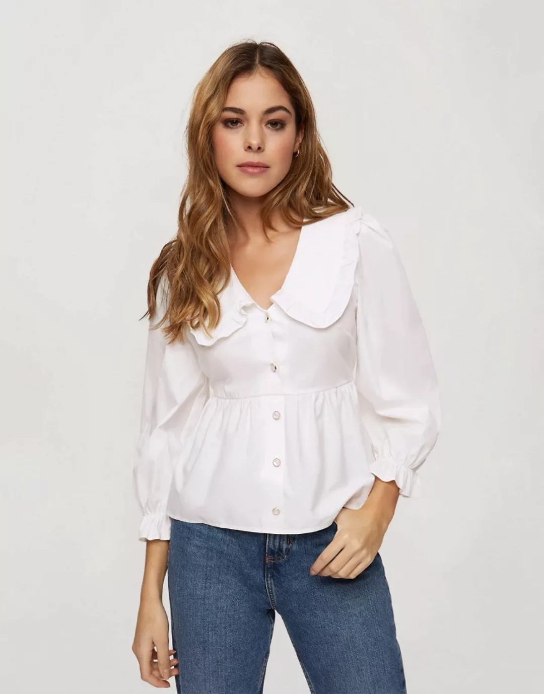 Miss Selfridge – Bluse mit V-Ausschnitt in Elfenbein-Weiß günstig online kaufen