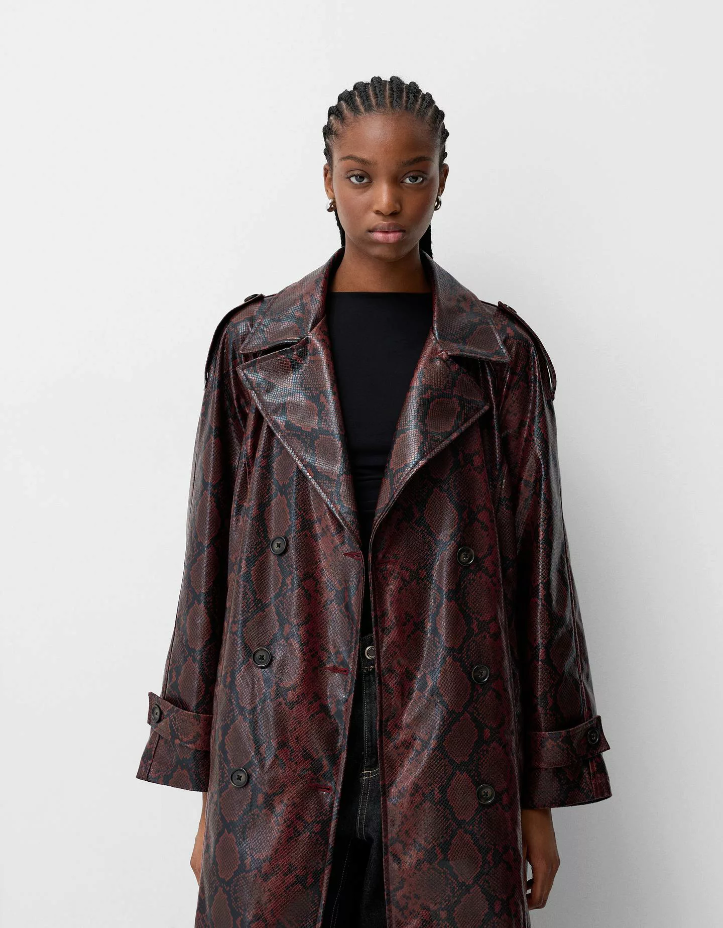 Bershka Trenchcoat-Mantel Aus Kunstleder Mit Animalprint Damen Xs Bordeaux günstig online kaufen