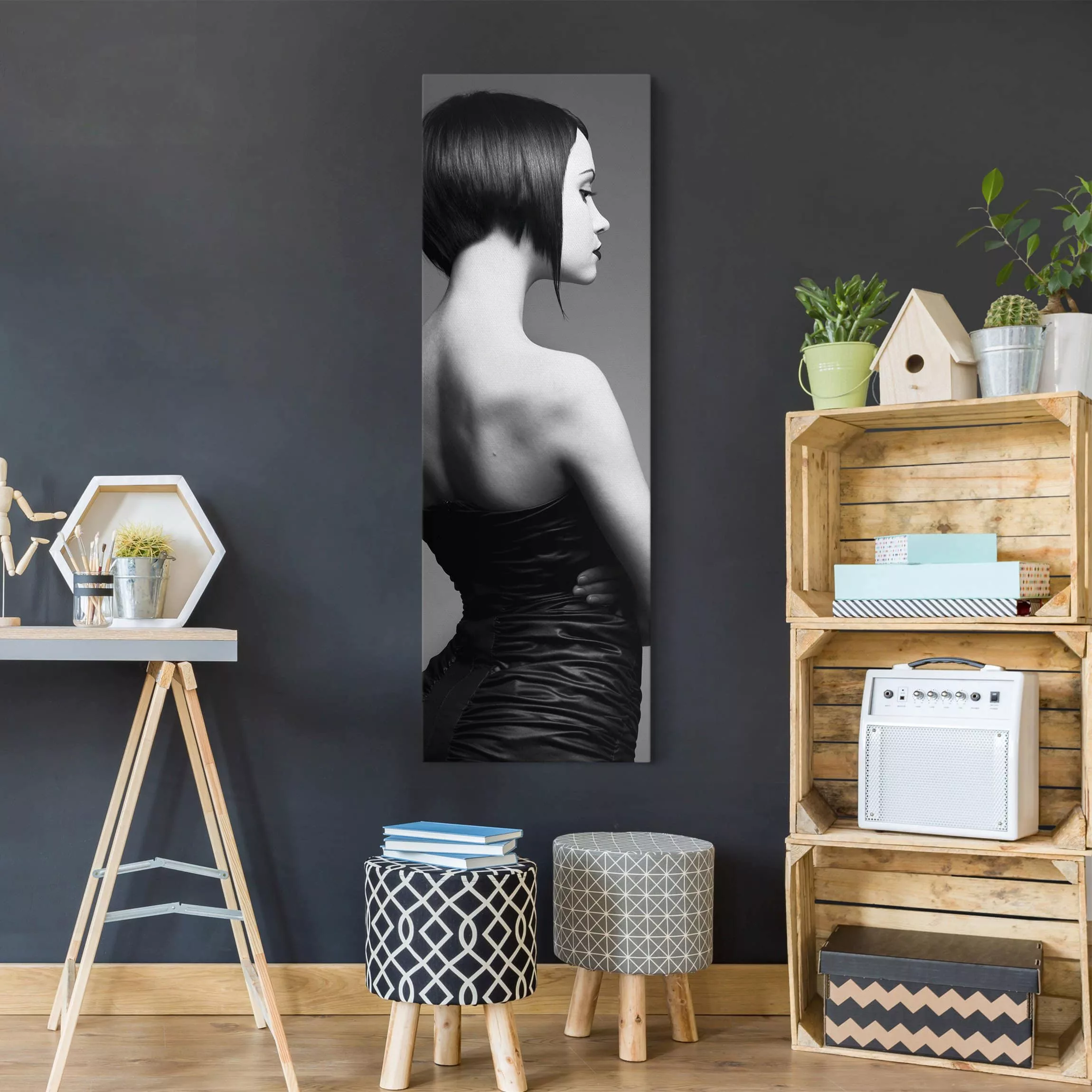 Leinwandbild - Hochformat Elegant Silhouette günstig online kaufen