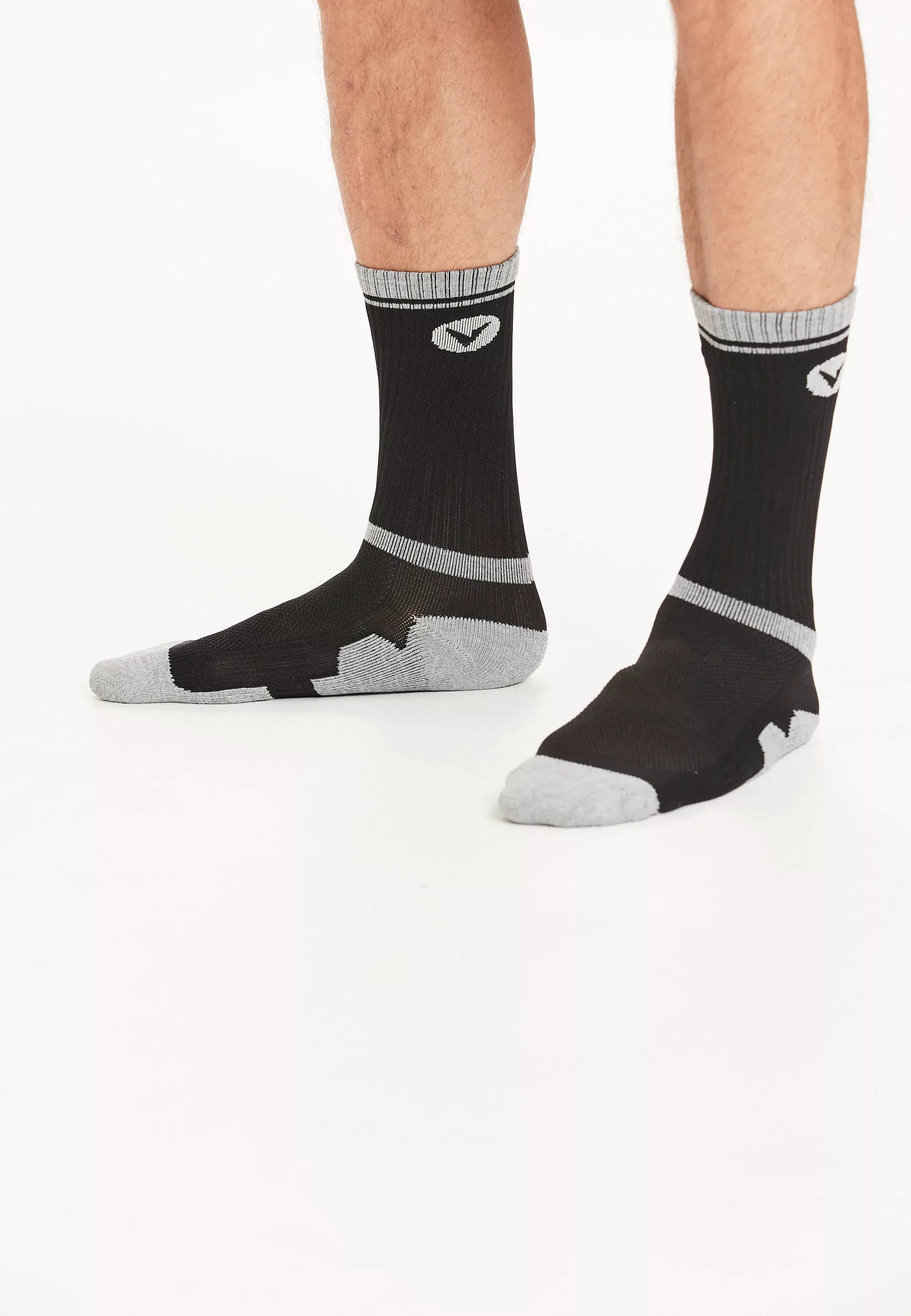 Virtus Socken "Mizor", aus atmungsaktivem Funktionsmaterial günstig online kaufen