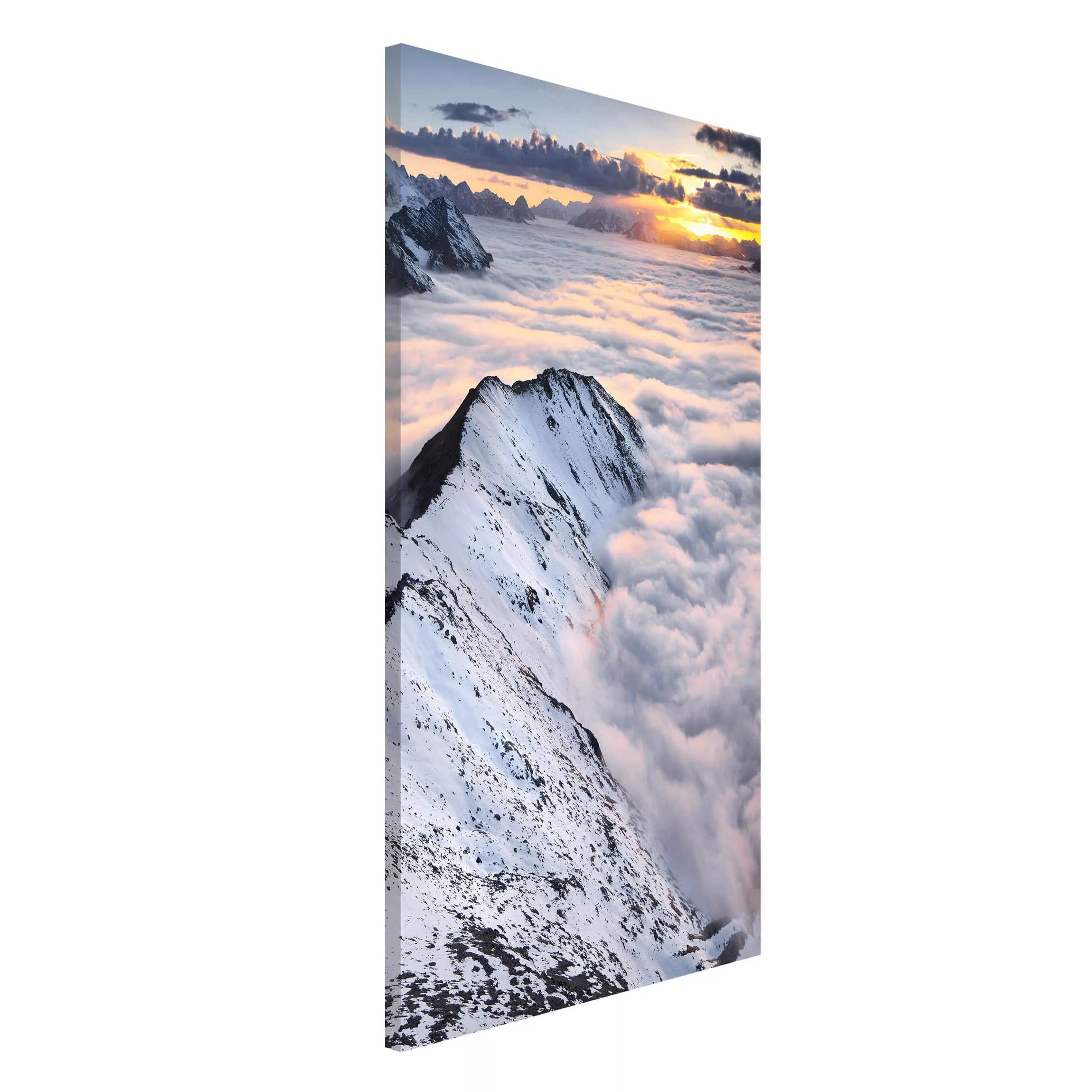 Magnettafel Natur & Landschaft - Hochformat 3:4 Blick über Wolken und Berge günstig online kaufen