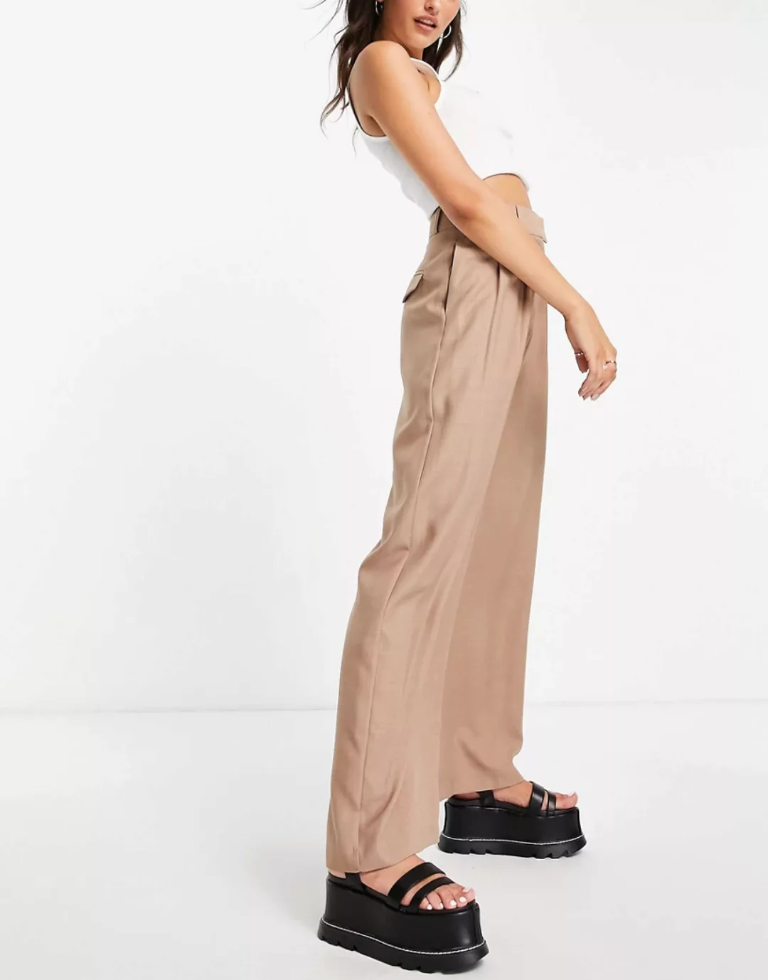 Topshop – Karottenhose in Rosé mit Bundfalten-Rosa günstig online kaufen