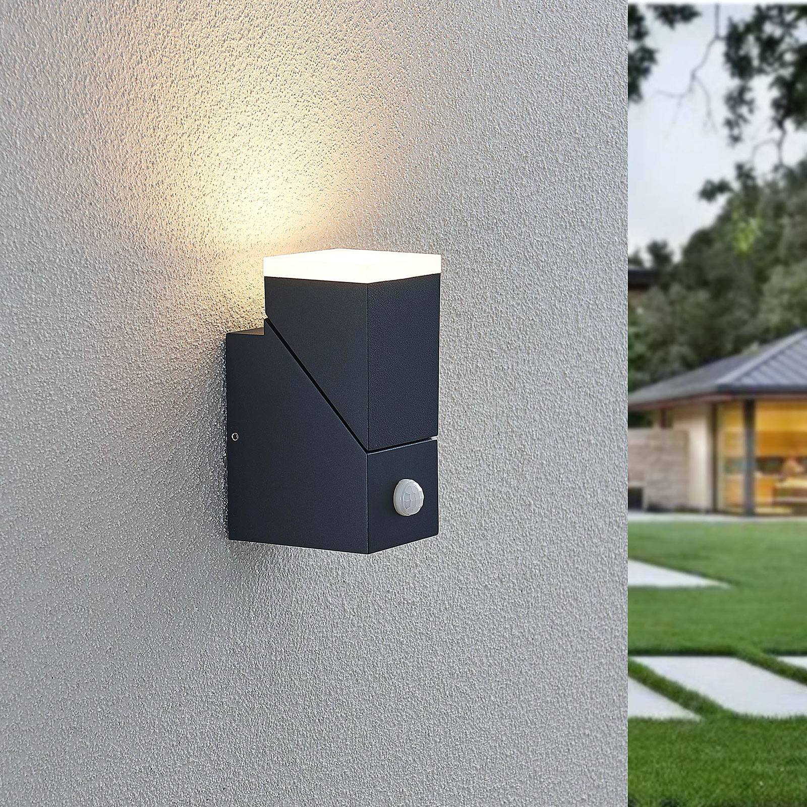 LED-Außenwandleuchte Sally, 1-flammig mit Sensor günstig online kaufen