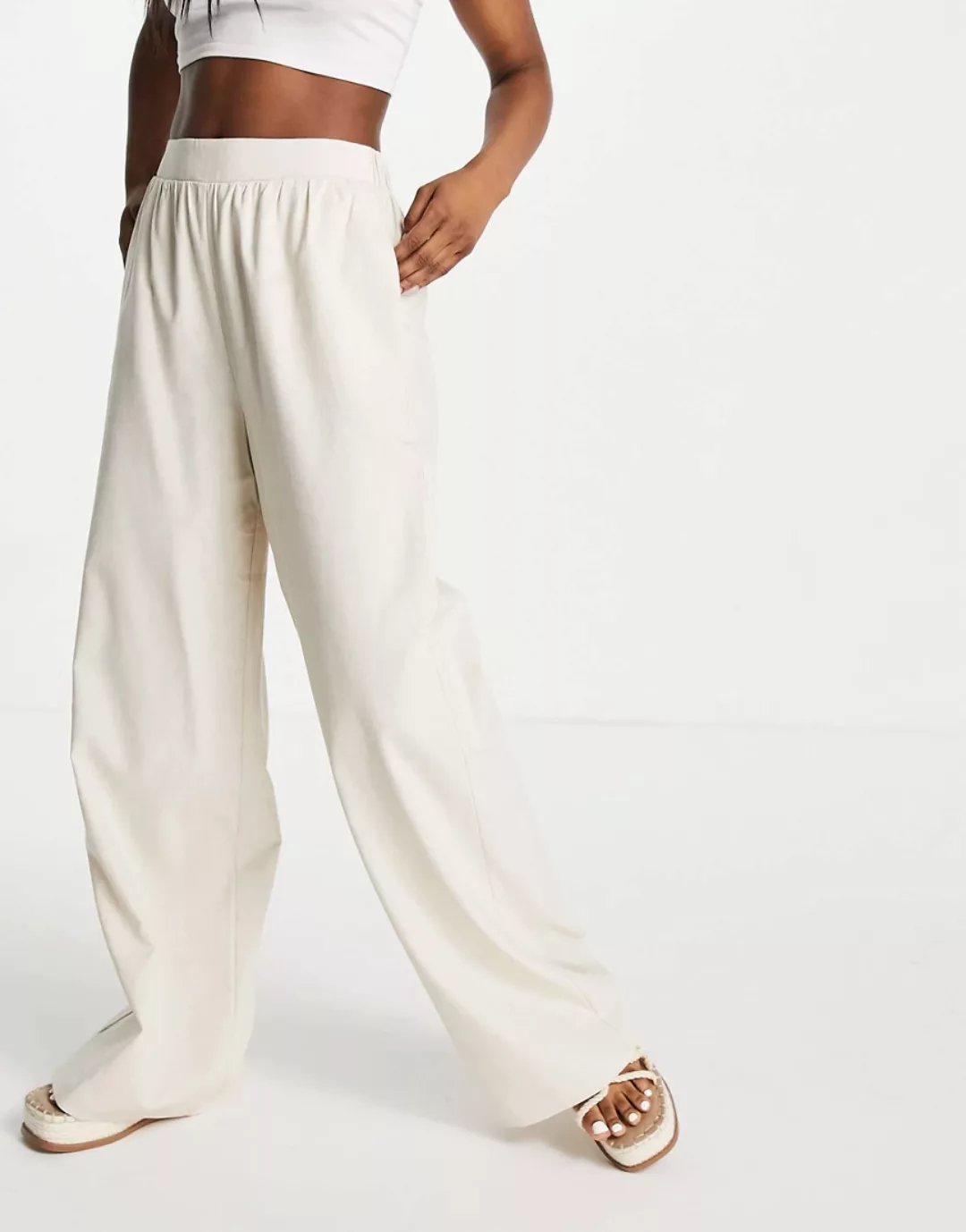 Pretty Lavish – Leinen-Hose mit weitem Bein in der Farbe Sand, Kombiteil-Ne günstig online kaufen