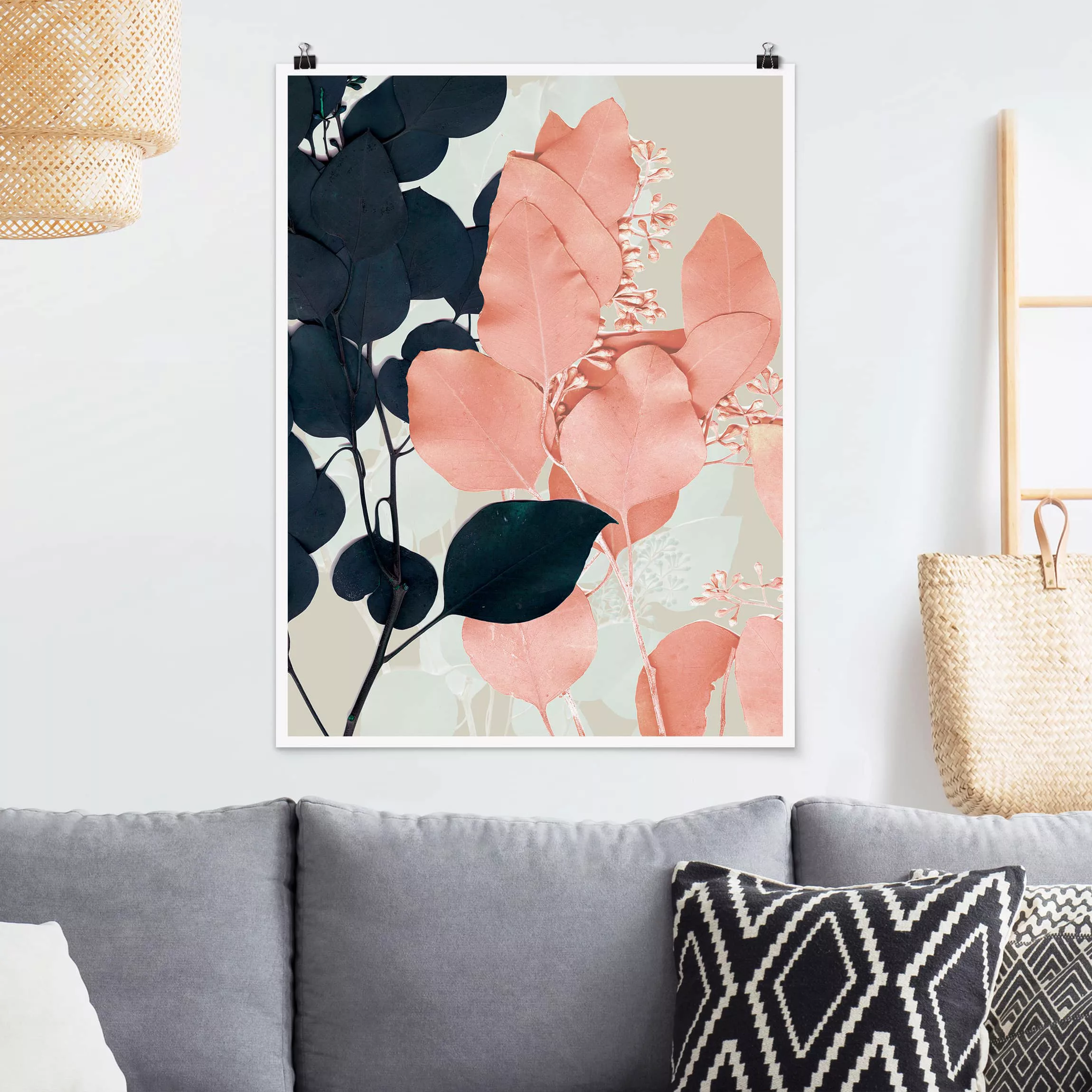 Poster Blumen - Hochformat Blätter Indigo & Rouge I günstig online kaufen