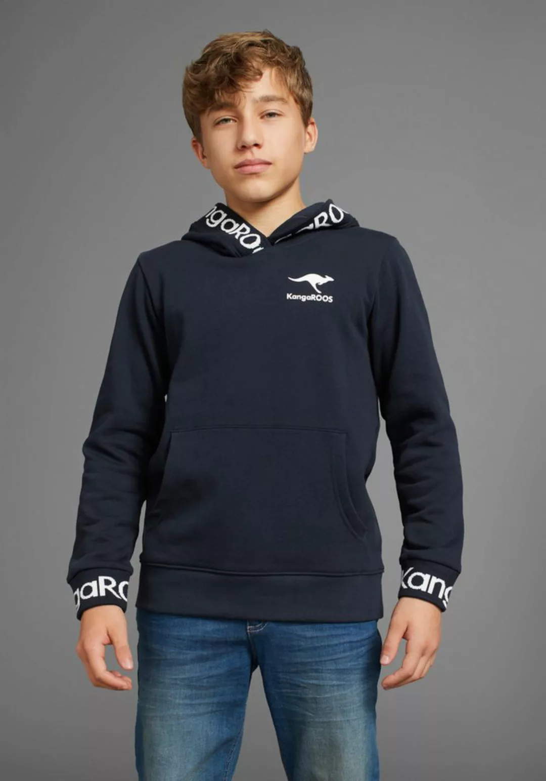 KangaROOS Kapuzensweatshirt Rückendruck und Logo-Schriftzüge an Bündchen günstig online kaufen