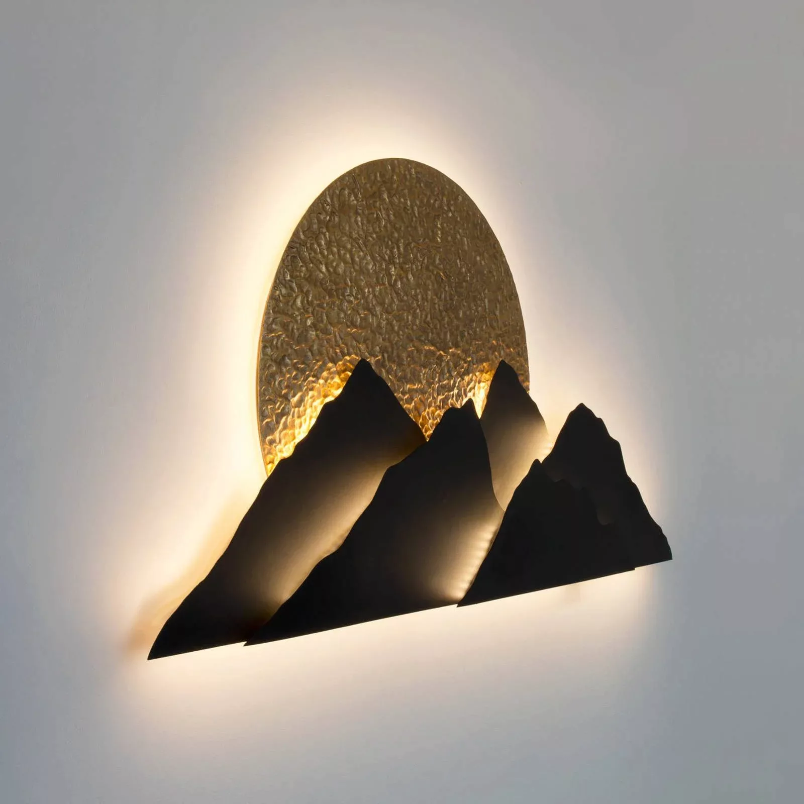 LED-Wandleuchte Montagna, braun/goldfarben, Breite 150 cm günstig online kaufen