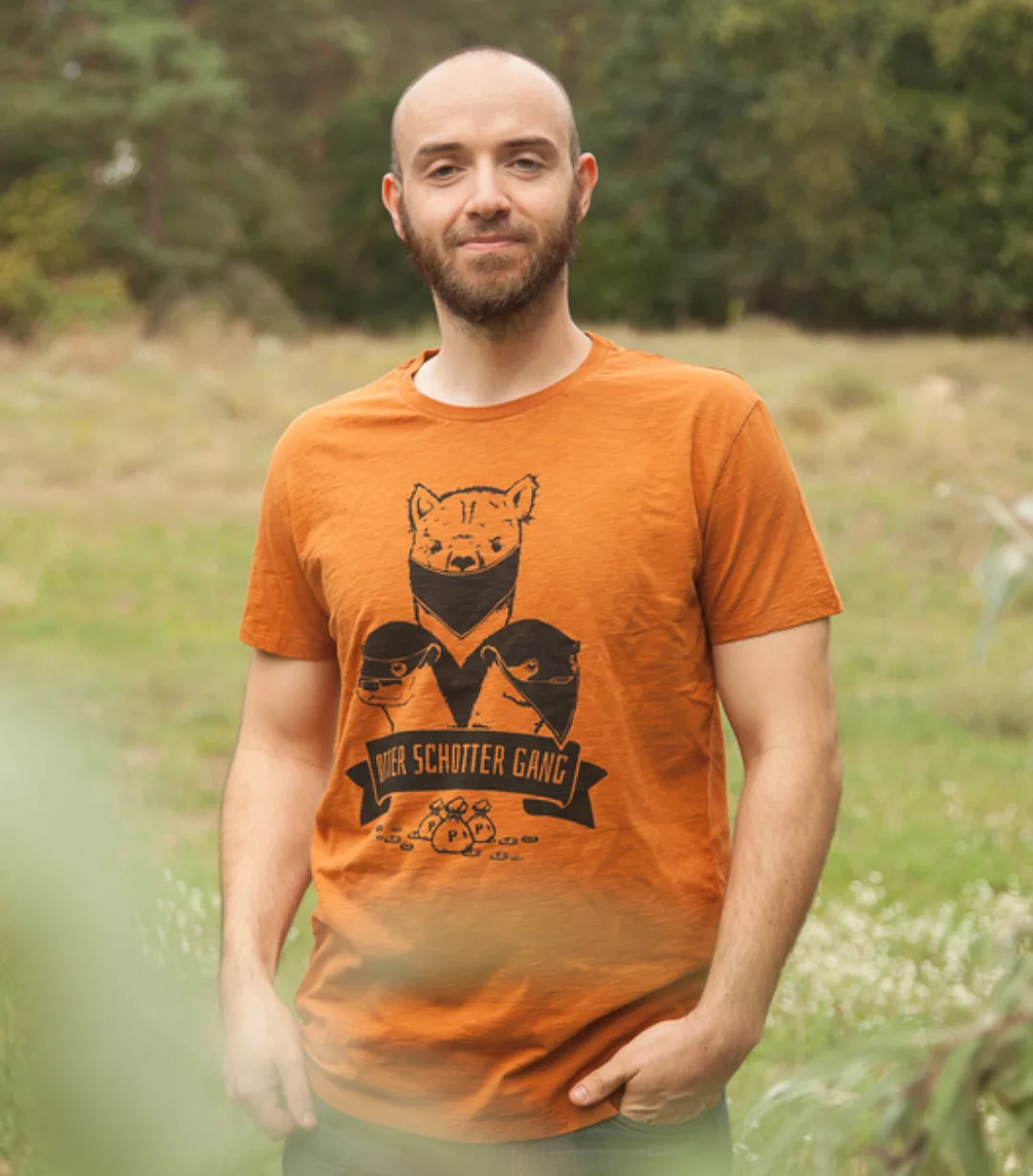 Otter Schotter Gang - Fair Gehandeltes Bio Männer T-shirt - Slub Orange günstig online kaufen