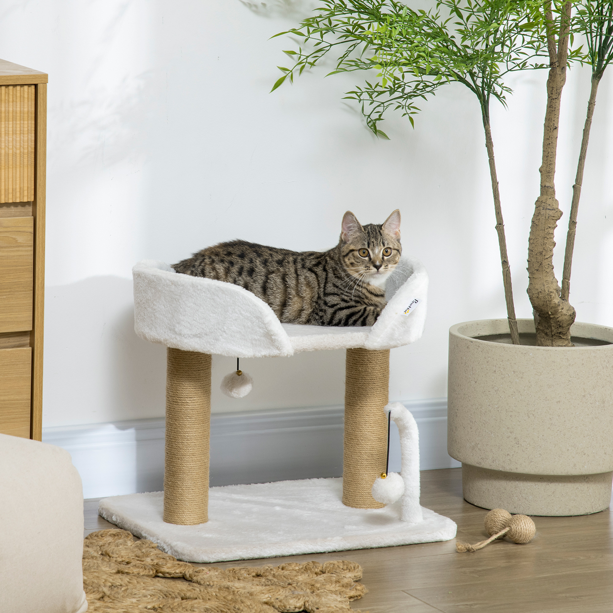 PawHut Design Kratzbaum mit Spielzeug 2 hängende Bommel 2 Sisalstämmen + Pl günstig online kaufen