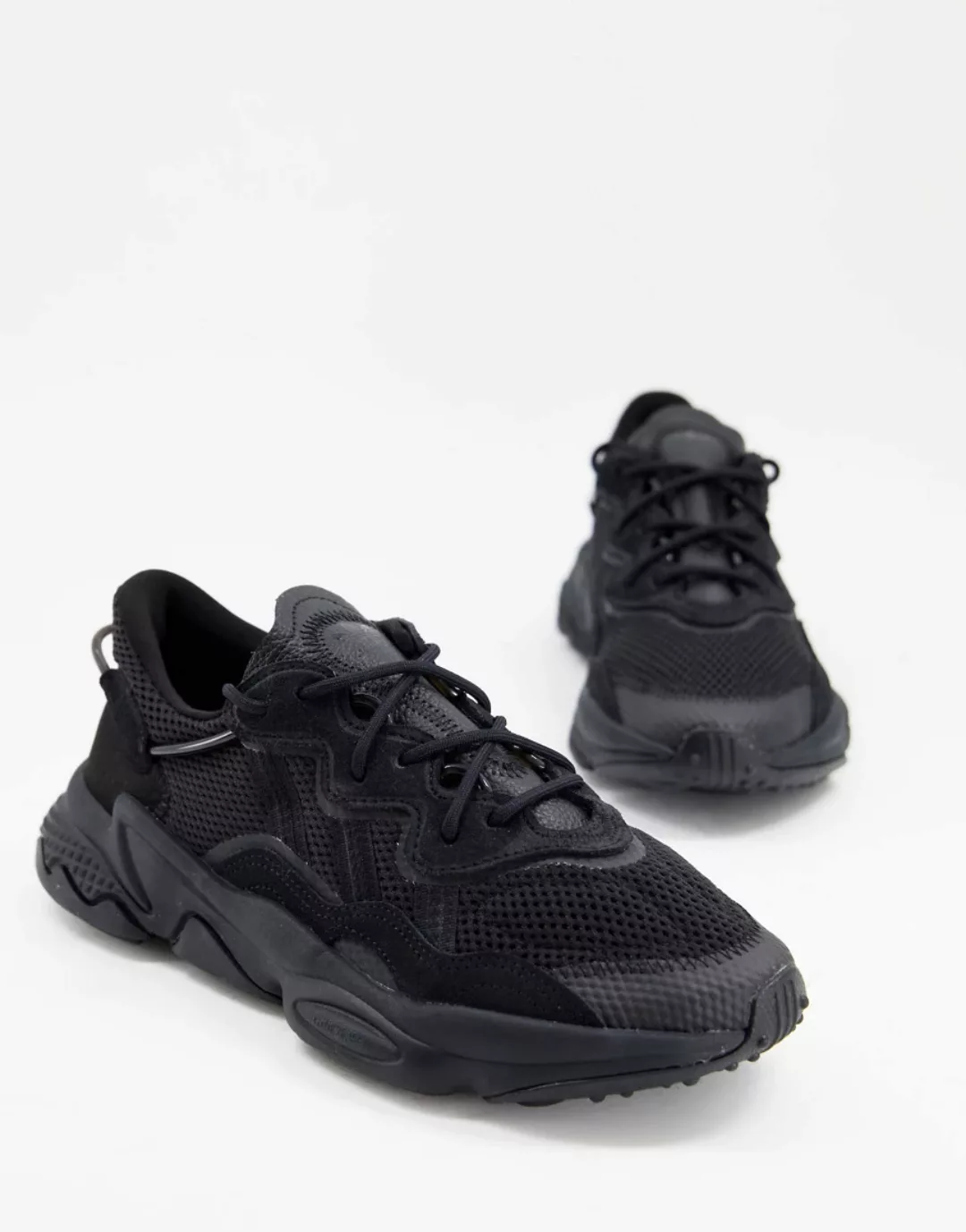 adidas Originals – Ozweego – Sneaker in Triple-Schwarz günstig online kaufen