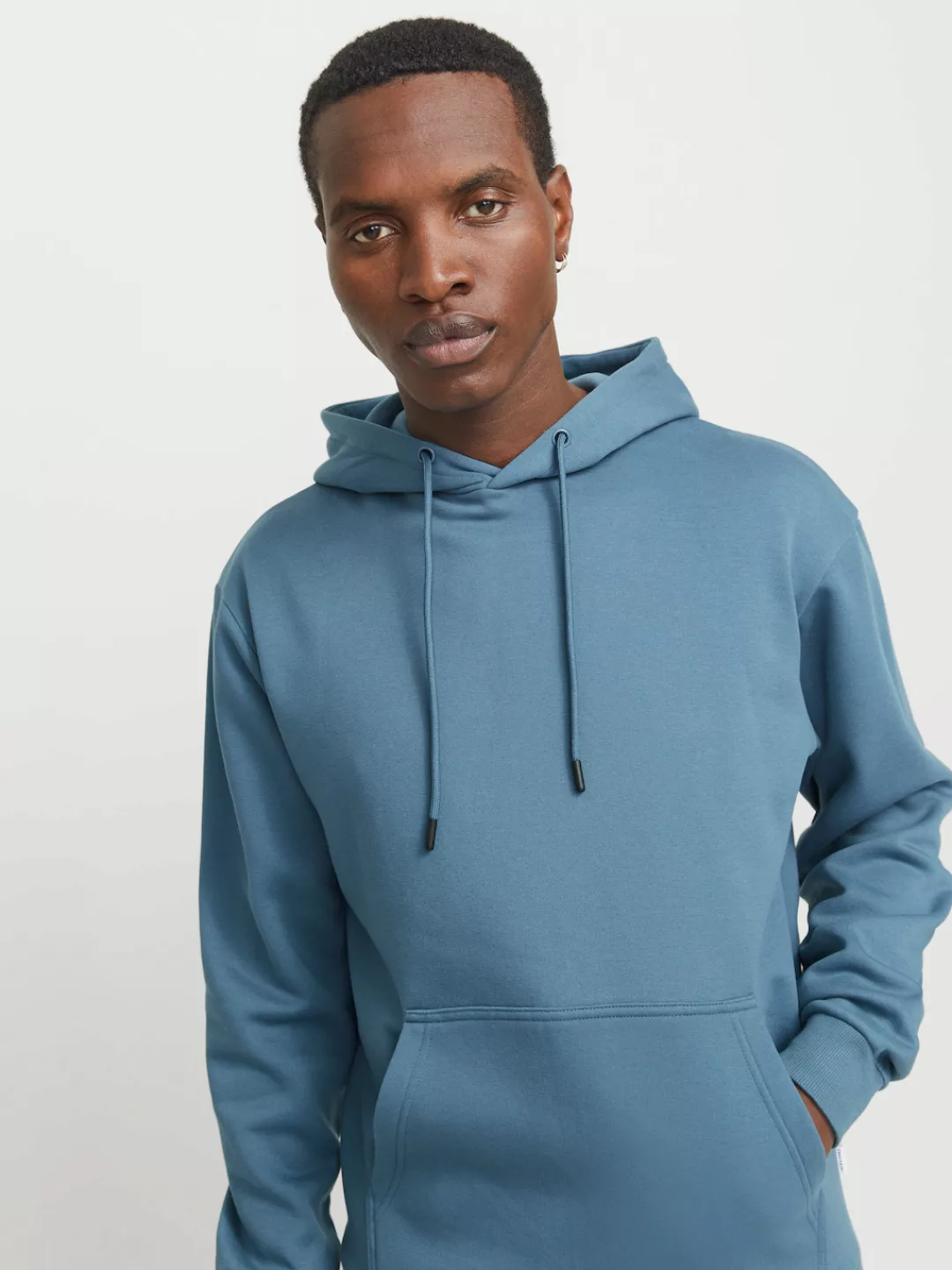 Jack & Jones Kapuzensweatshirt "JJEBRADLEY SWEAT HOOD NOOS", mit Känguru Ta günstig online kaufen