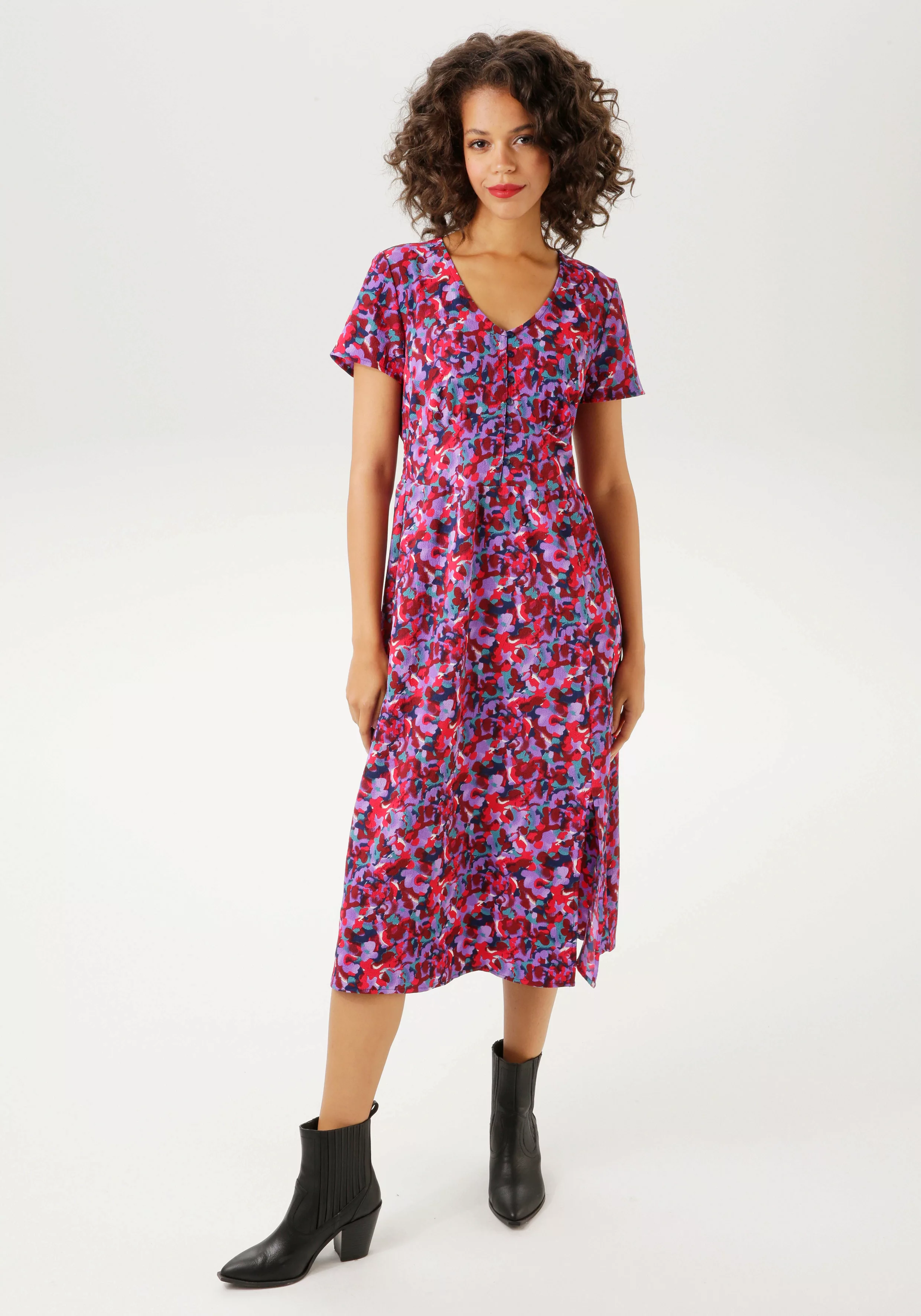 Aniston CASUAL Sommerkleid, mit farbenfrohem, graphischem Blumendruck günstig online kaufen