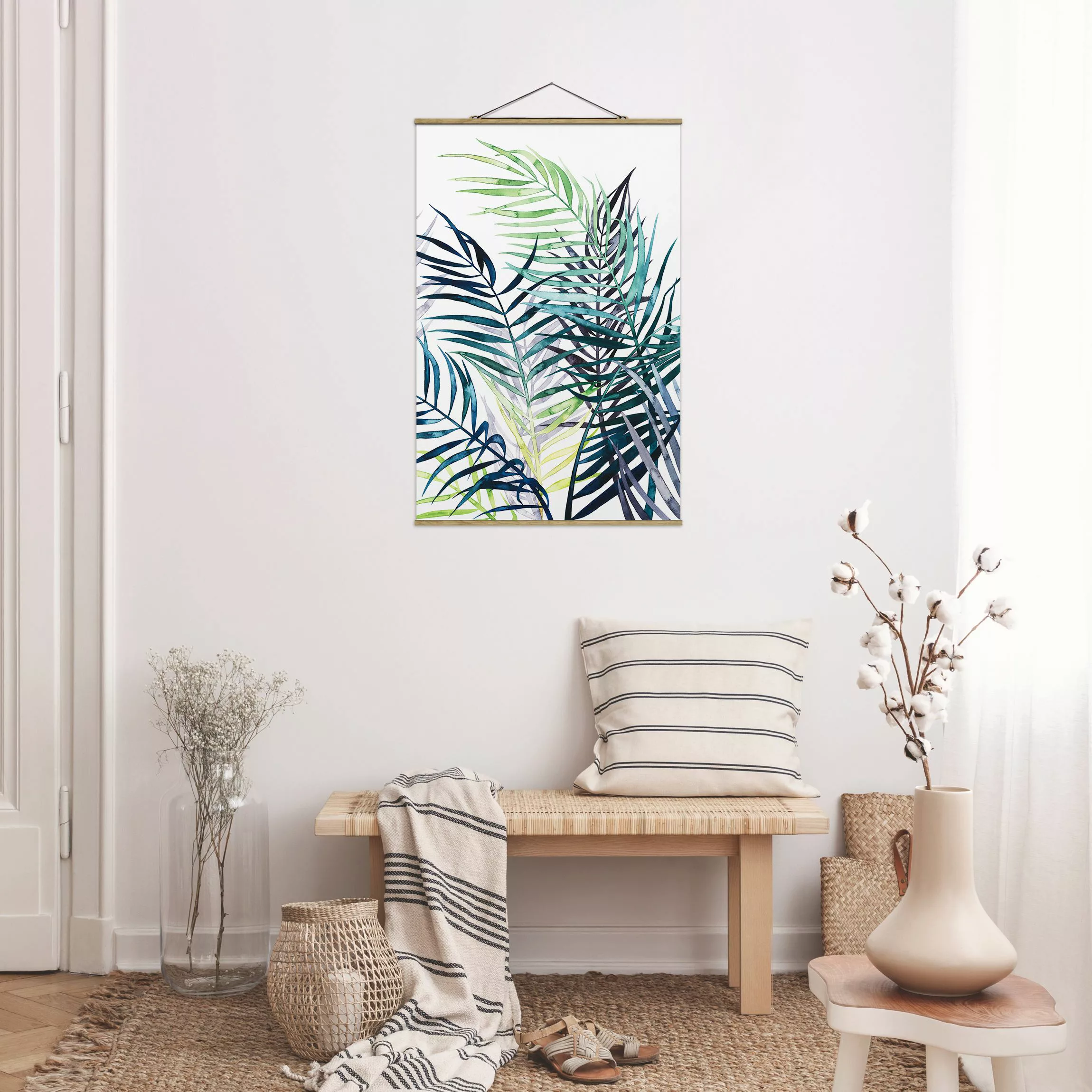 Stoffbild Blumen mit Posterleisten - Hochformat Exotisches Blattwerk - Palm günstig online kaufen