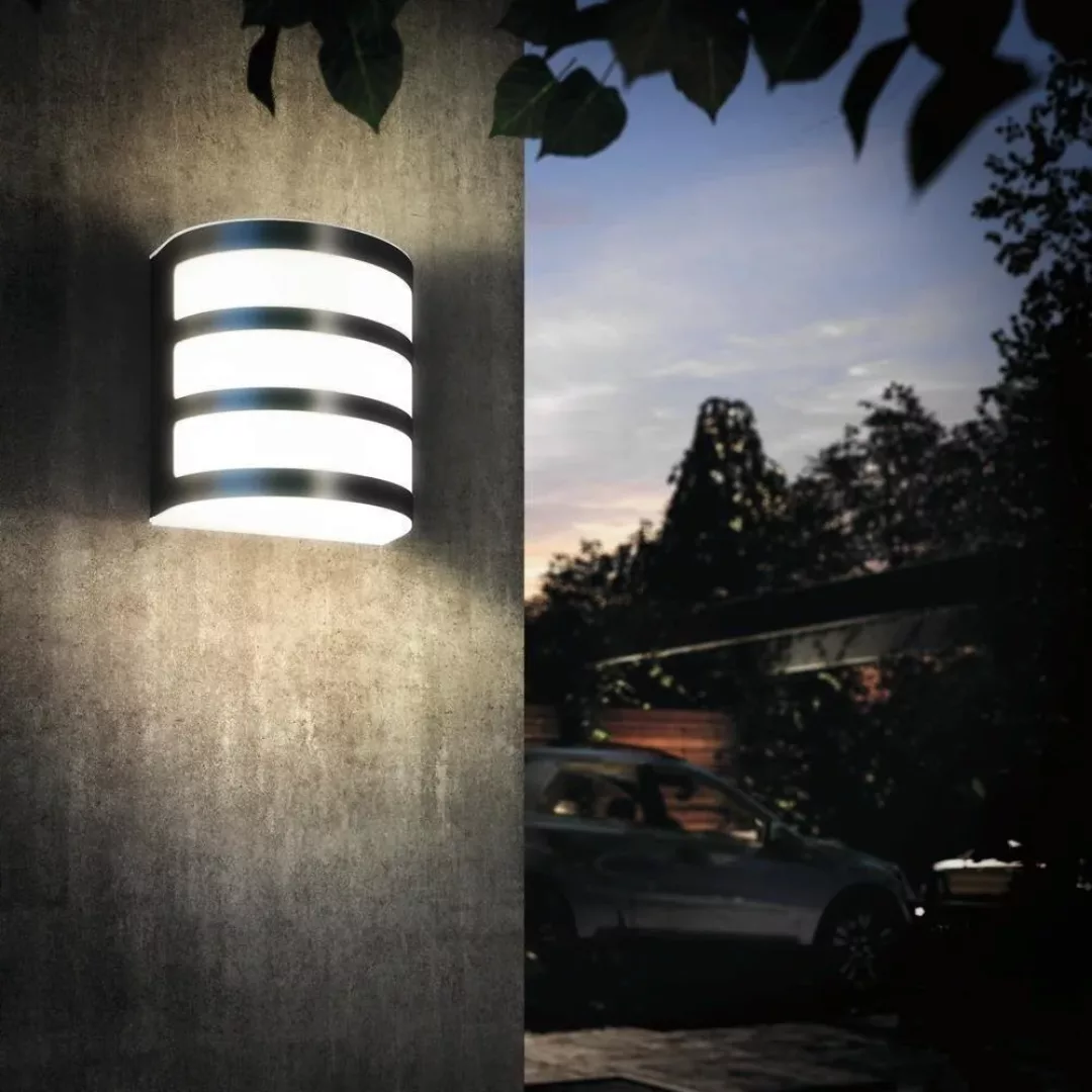 Moderne LED Außenwandleuchte Calgary in silber günstig online kaufen