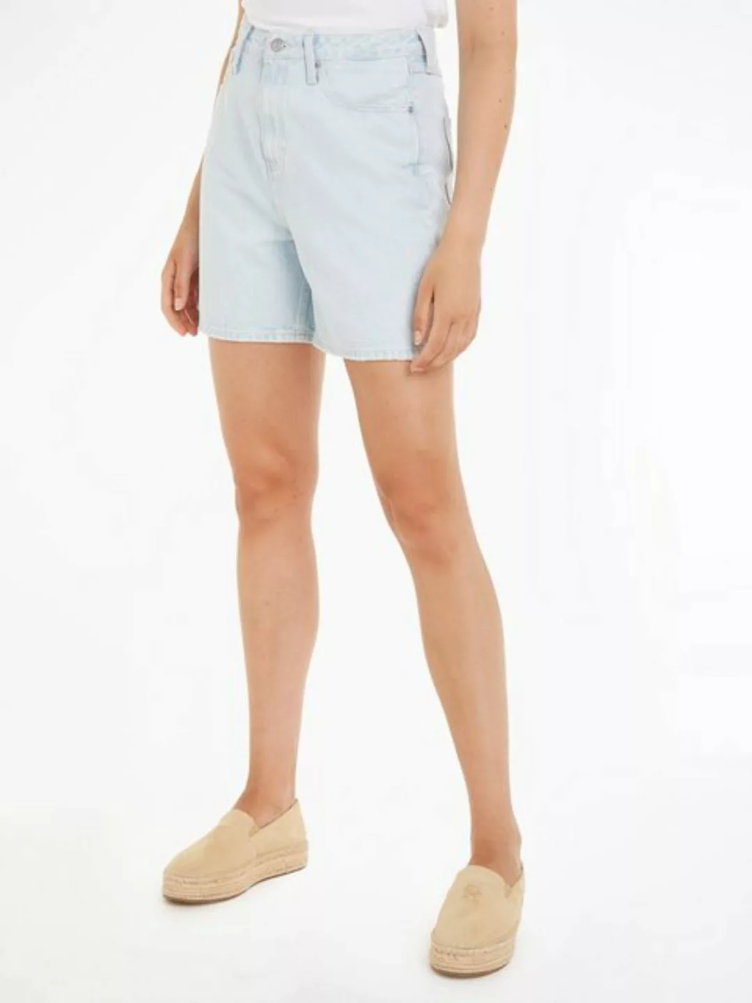Tommy Hilfiger Shorts DNM STRAIGHT SHORT HW LOLA mit Markenlabel günstig online kaufen