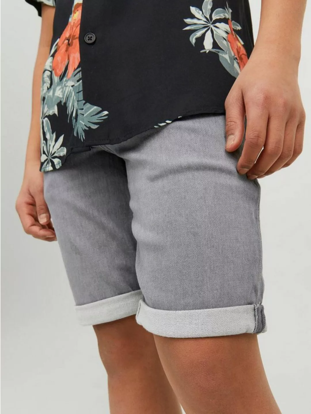 Jack & Jones Shorts Jeans Shorts Oberschenkellang JJIRICK 5984 in Grau günstig online kaufen