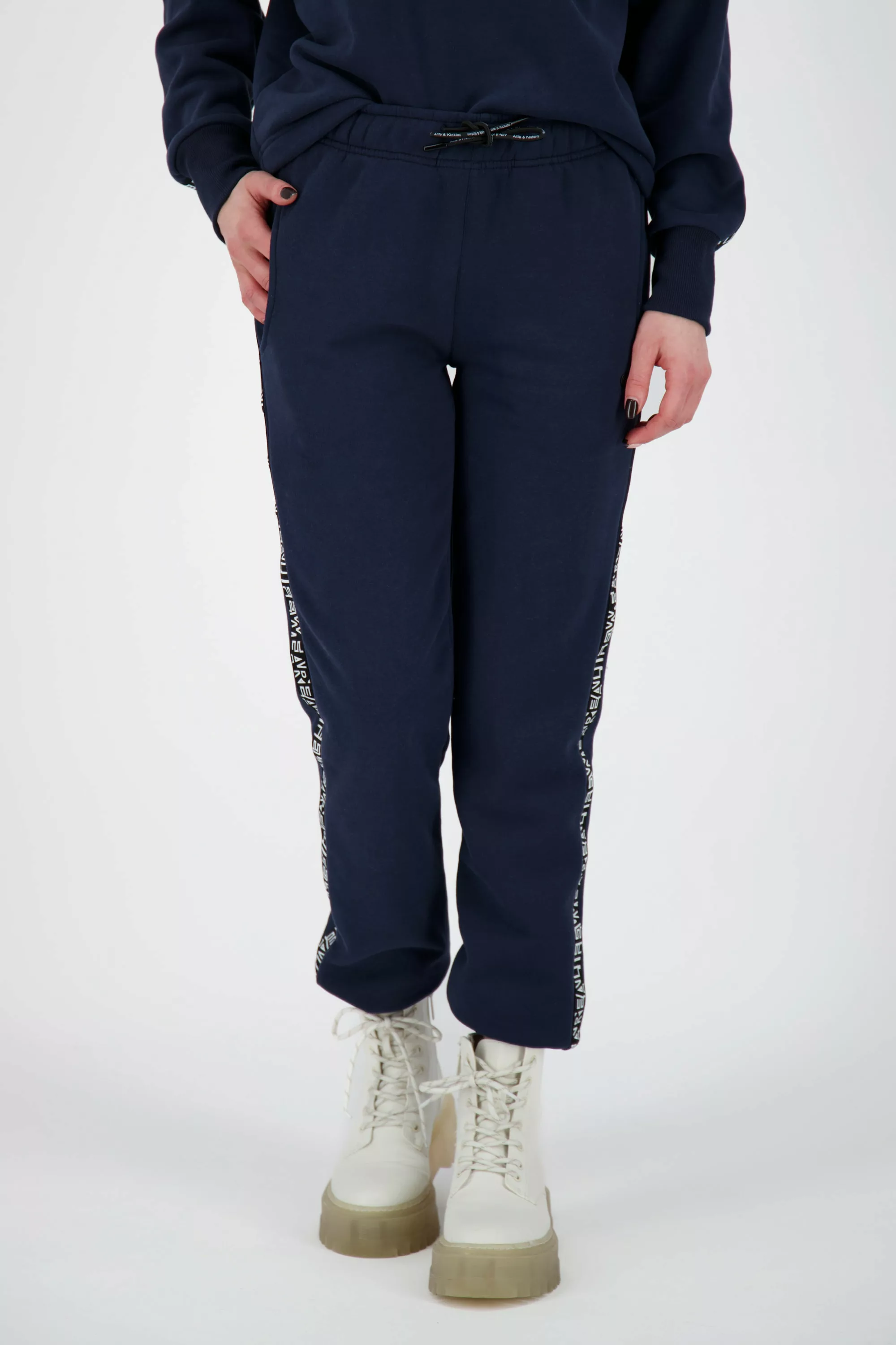 Alife & Kickin Sweathose "MonaAK A Sweatpants Damen Sweathose, Freizeithose günstig online kaufen