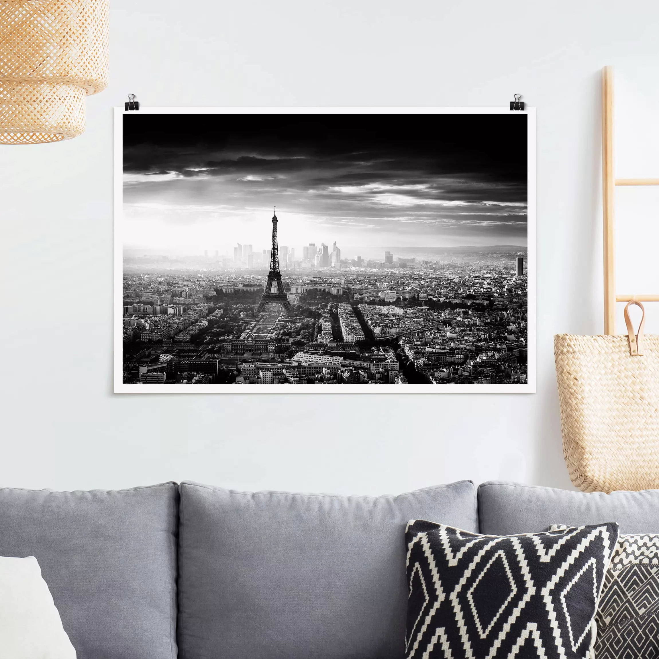 Poster Architektur & Skyline - Querformat Der Eiffelturm von Oben Schwarz-w günstig online kaufen