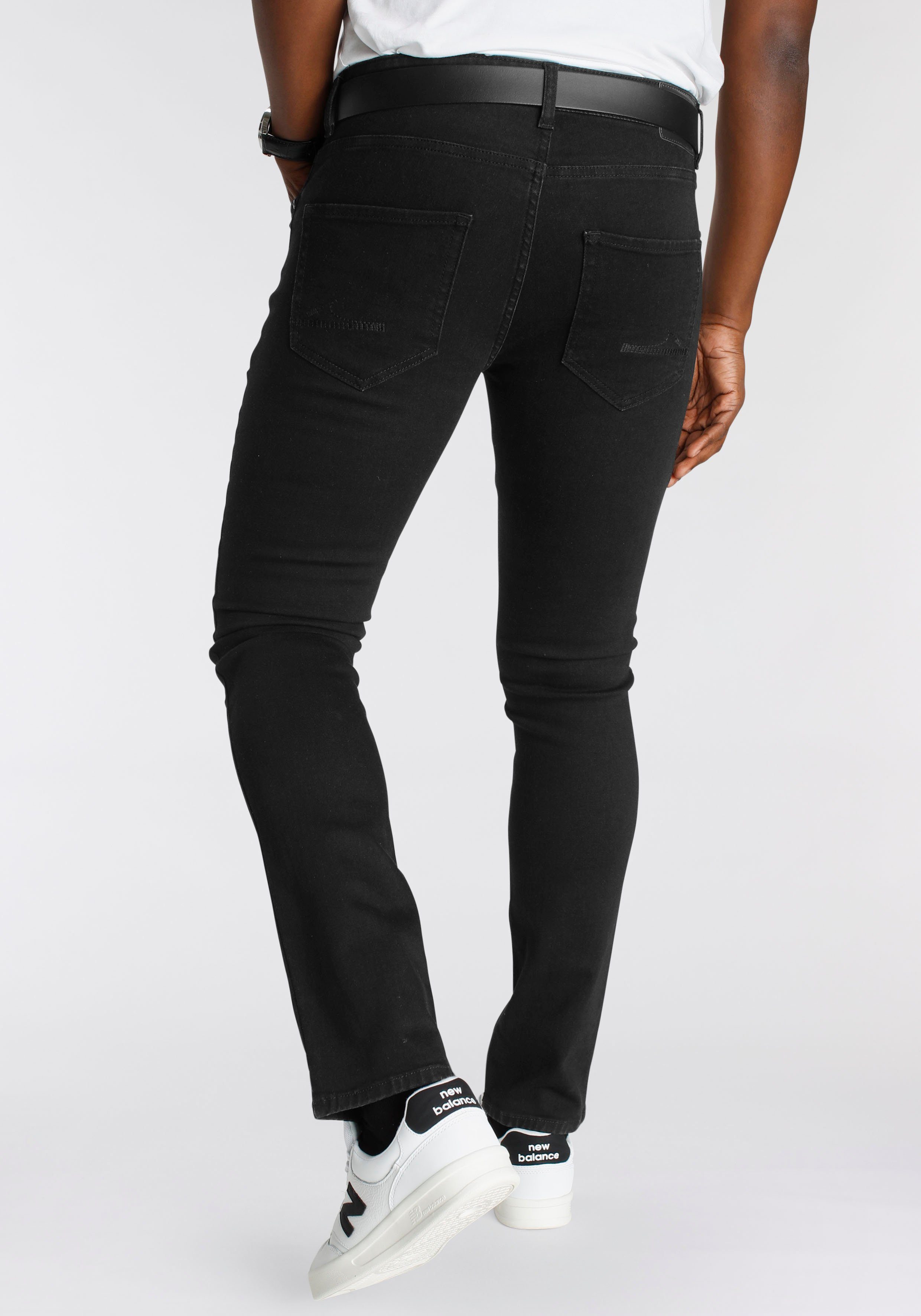 DELMAO Stretch-Jeans ""Reed"", gerader Beinschnitt, Used-Look-Waschung, nie günstig online kaufen