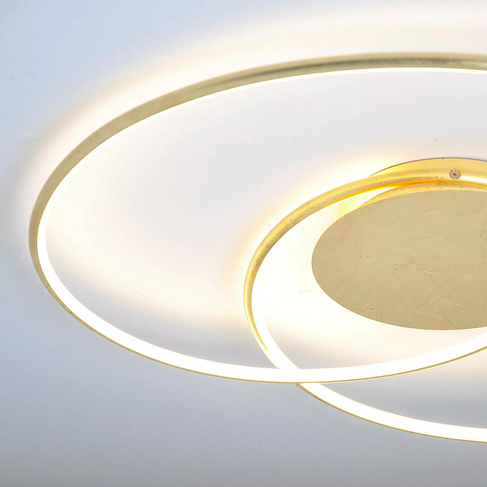 Lindby LED-Deckenlampe Joline, goldfarben, 74 cm, Metall günstig online kaufen