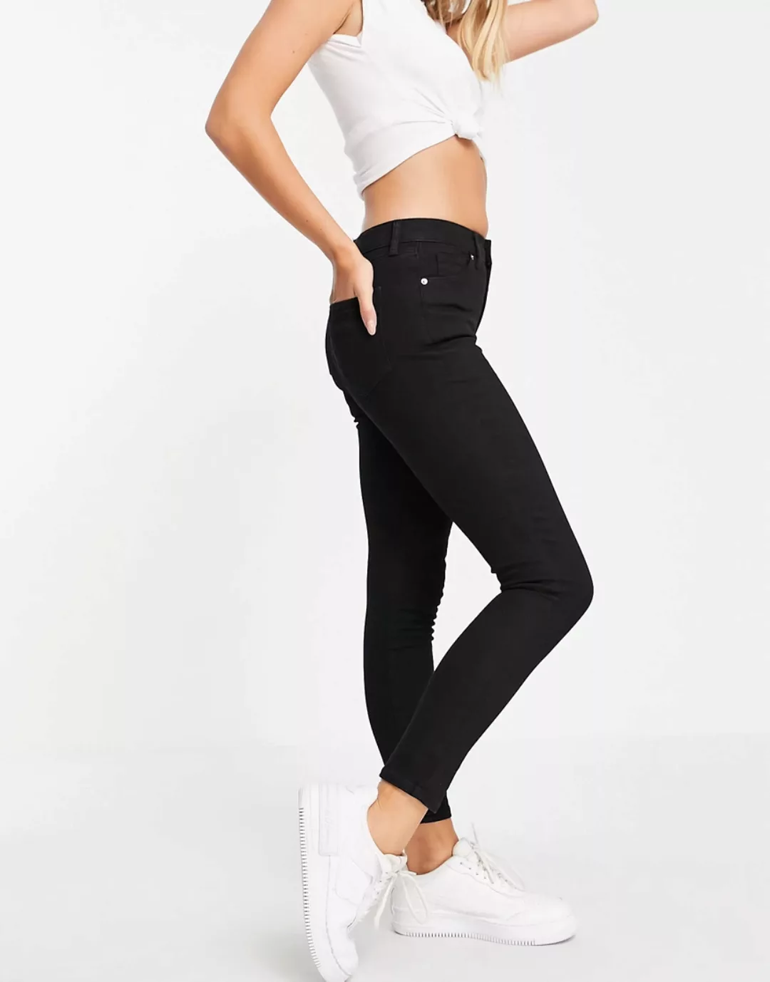 Topshop – Sidney – Jeans in Schwarz günstig online kaufen