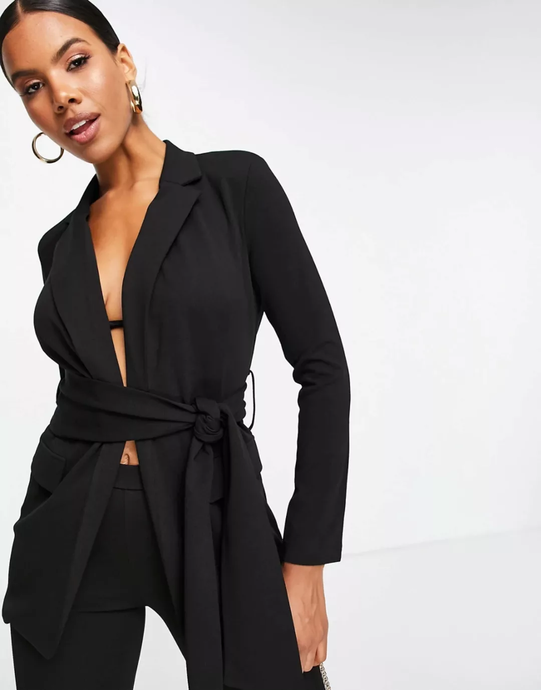 ASOS DESIGN – Anzugblazer aus Jersey in Schwarz mit Obi-Bindegürtel günstig online kaufen