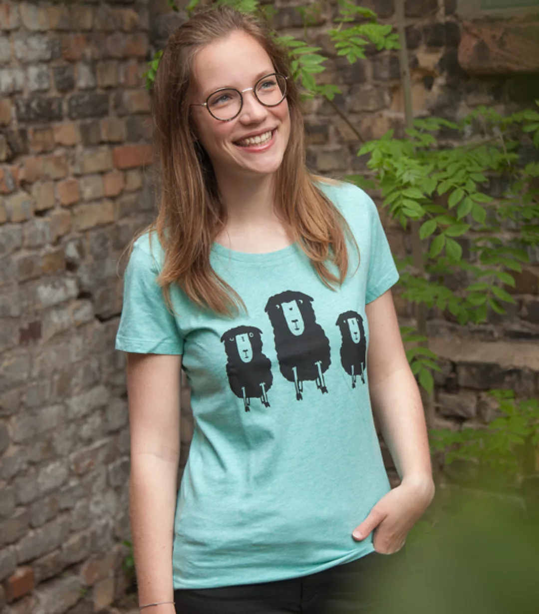 3 Schafe Auf Der Wiese - Fair Wear Frauen Bio T-shirt - Mintgreen günstig online kaufen