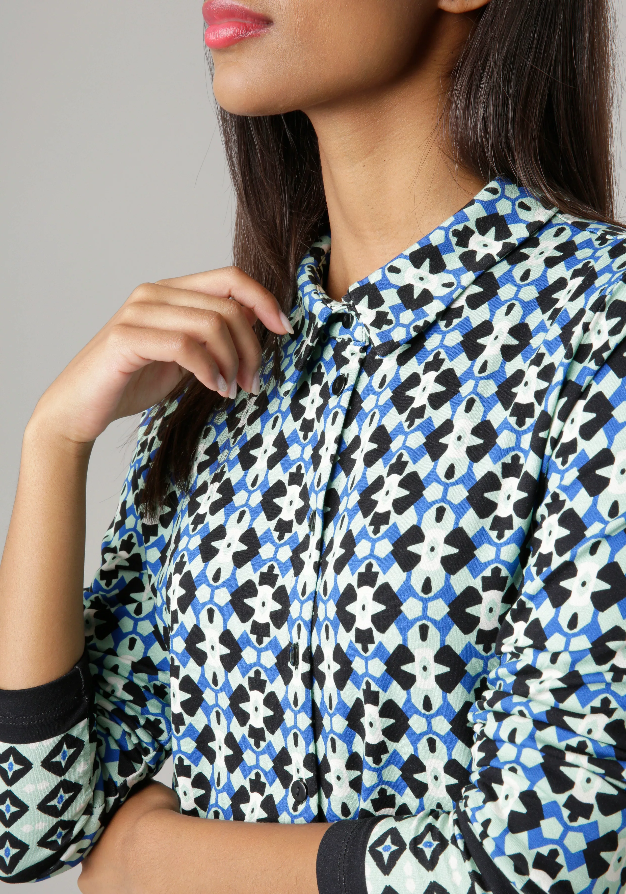 Aniston SELECTED Hemdbluse, in elastischer Jerseyqualität günstig online kaufen
