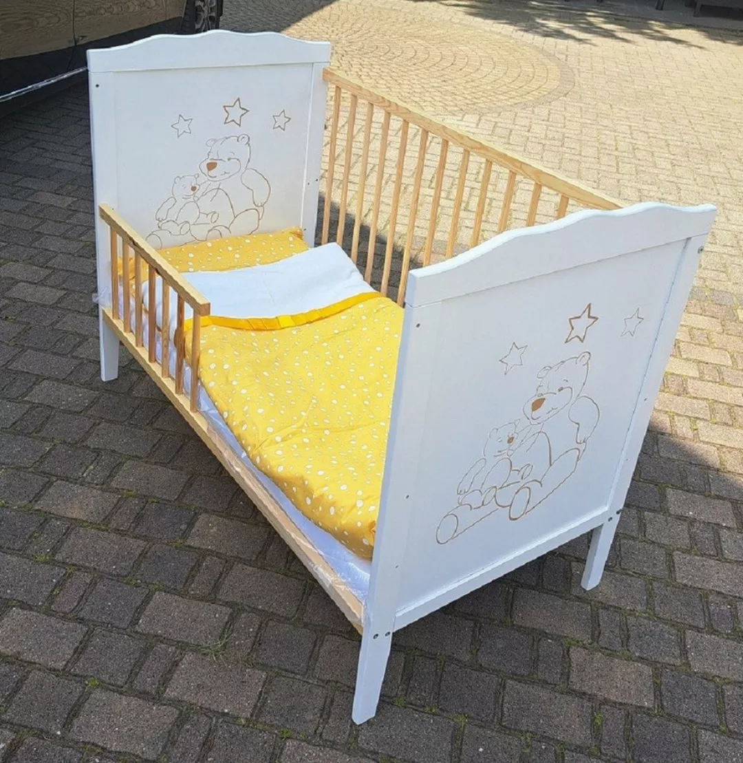 Babyhafen Kinderbett Komplettbett 60 × 120 White & Natur Schutzgitter Gitte günstig online kaufen