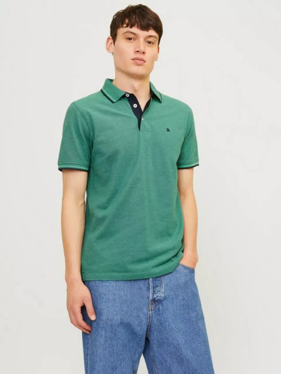 Jack & Jones Poloshirt JJEPAULOS POLO SS NOOS mit Logo Stickerei günstig online kaufen