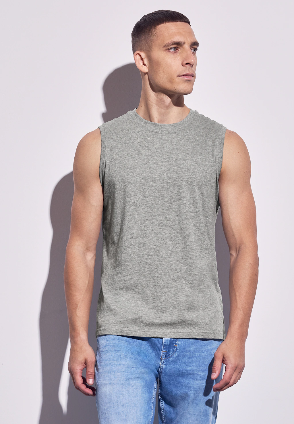 STREET ONE MEN Tanktop, mit Rundhalsausschnitt günstig online kaufen