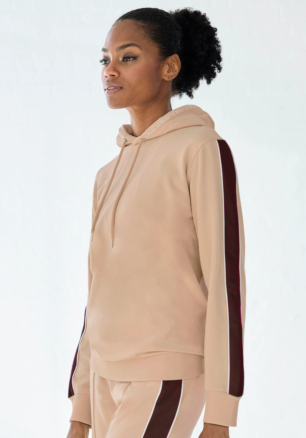 s.Oliver Hoodie, mit Kontrast Einsätzen, Loungewear günstig online kaufen