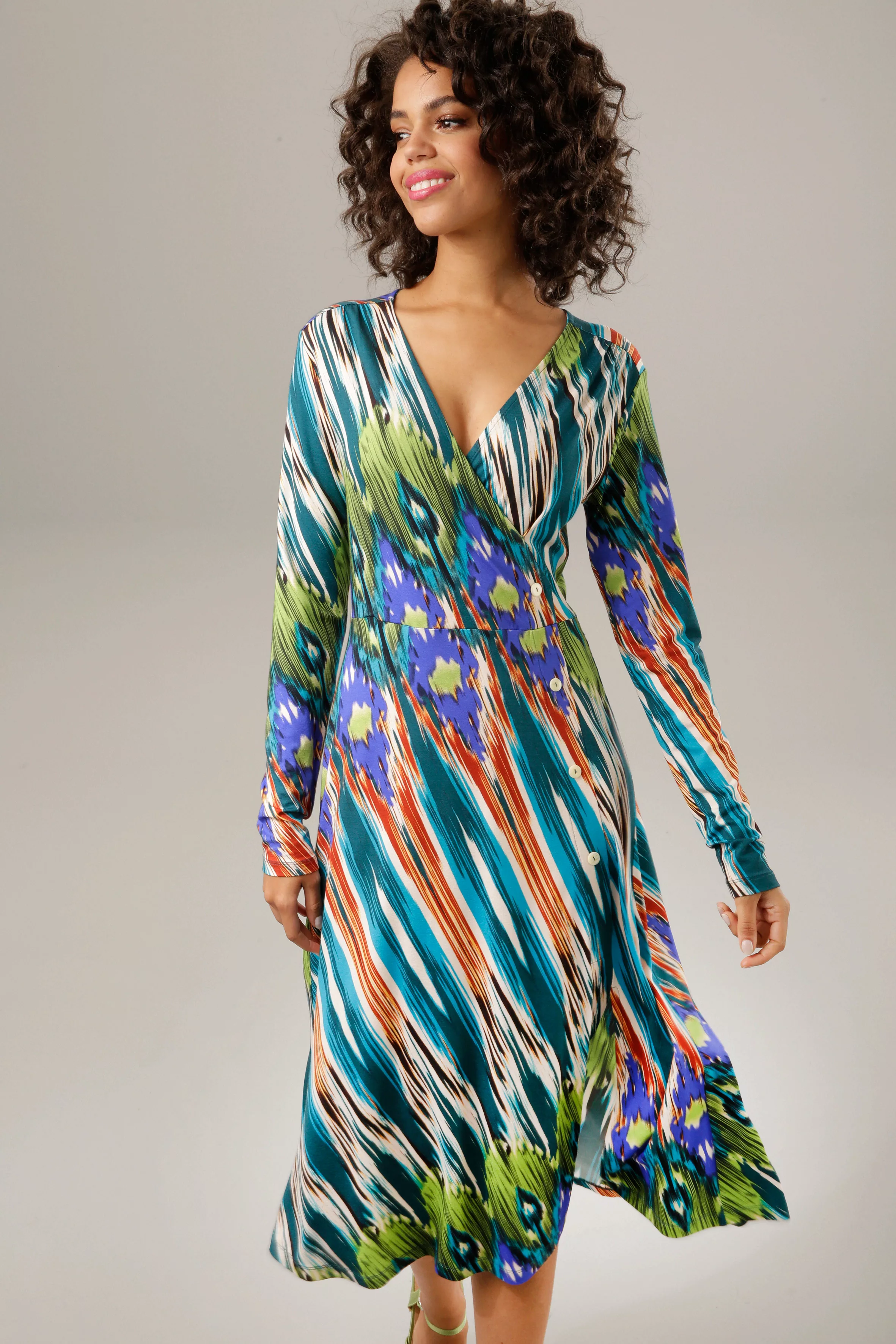 Aniston CASUAL Jerseykleid, mit farbenfrohem Ethno-Druck - jedes Teil ein U günstig online kaufen