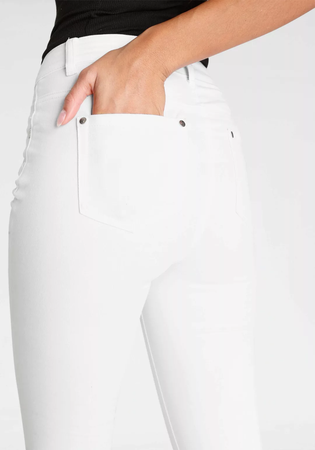 Bruno Banani 5-Pocket-Jeans, mit offenem Saum NEUE KOLLEKTION günstig online kaufen