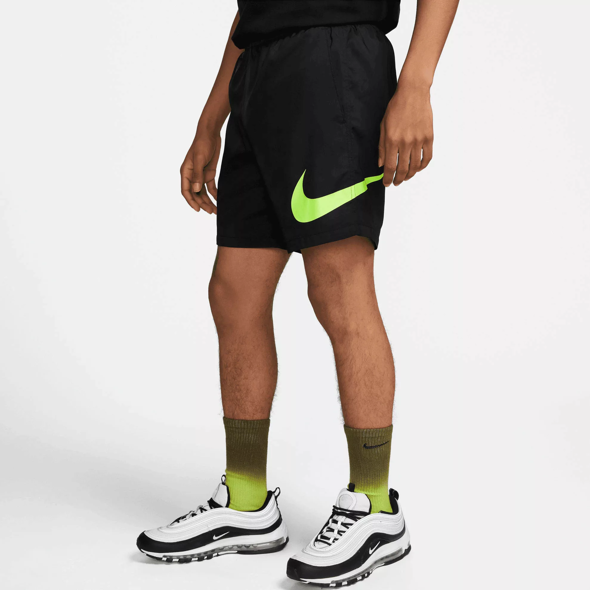 Nike Sportswear Shorts "M NSW REPEAT SW WVN SHORT" günstig online kaufen