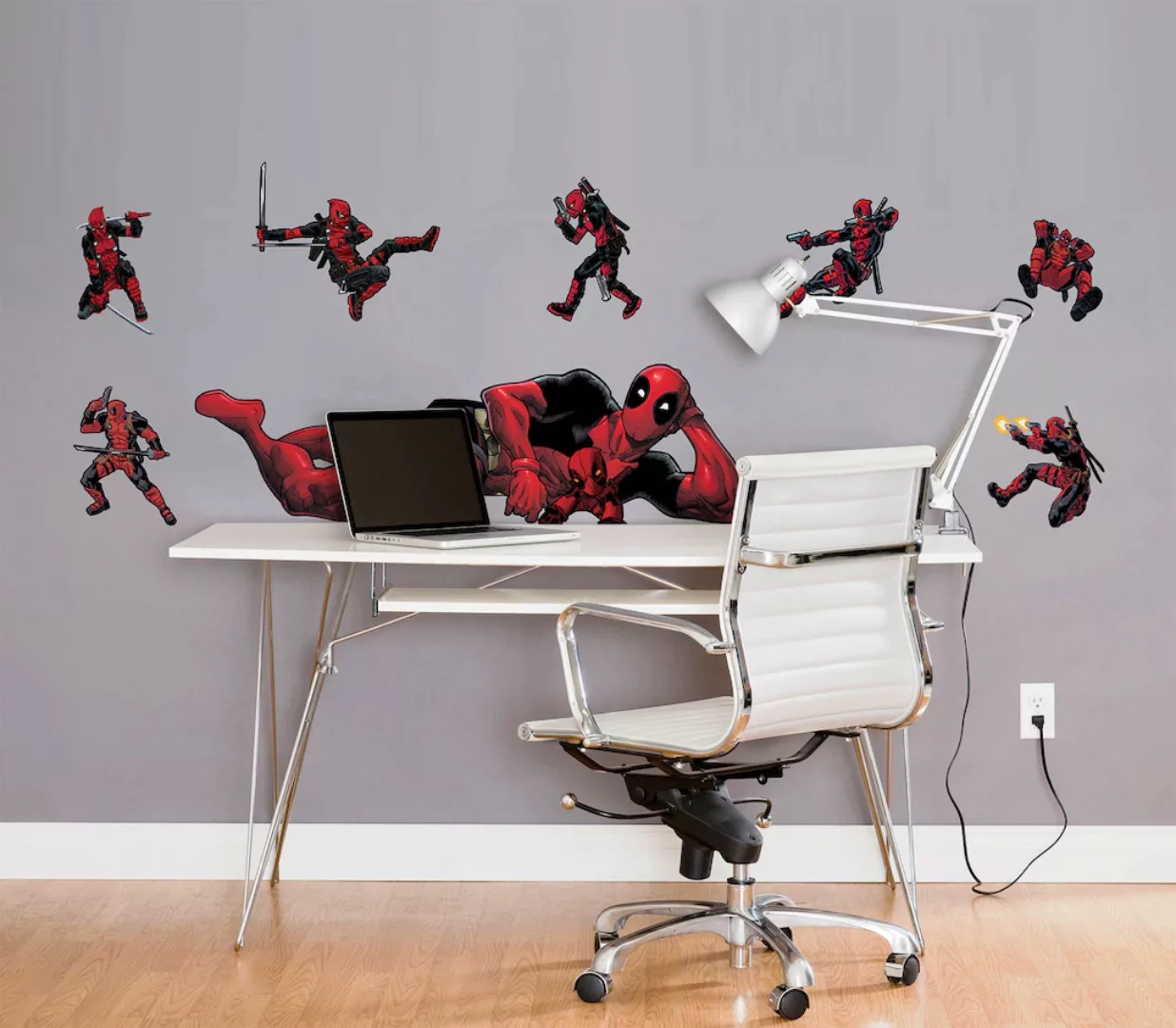 Komar Wandtattoo Deadpool Posing Disney Deadpool Posing B/L: ca. 100x70 cm günstig online kaufen