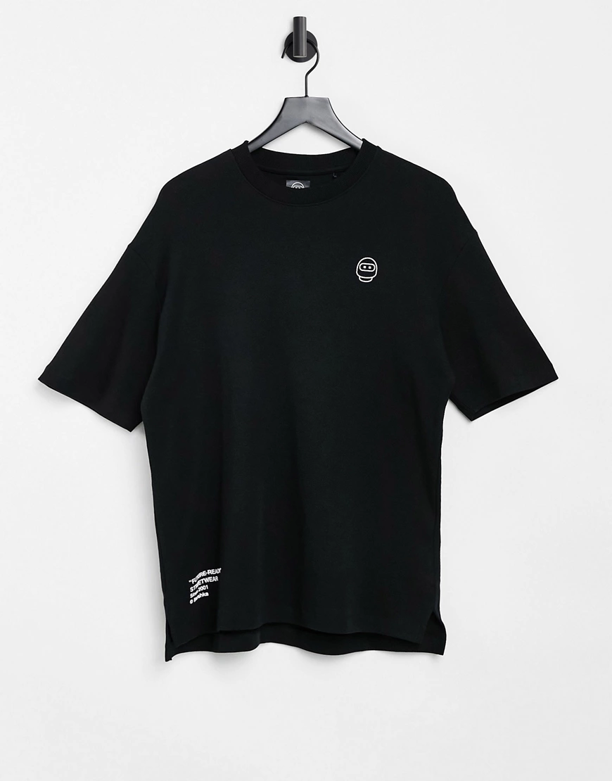 Bershka – Kastenförmiges T-Shirt in Schwarz günstig online kaufen