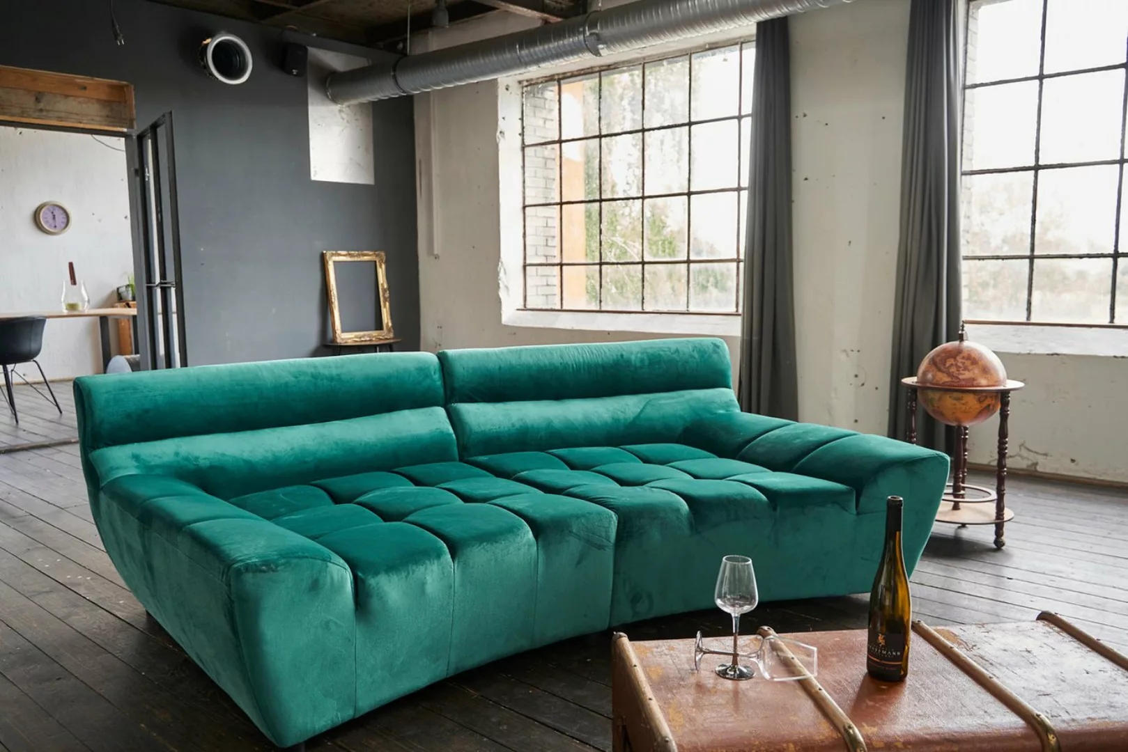 KAWOLA Sofa NERLA, Big Sofa Stoff Velvet verschiedene Farben günstig online kaufen