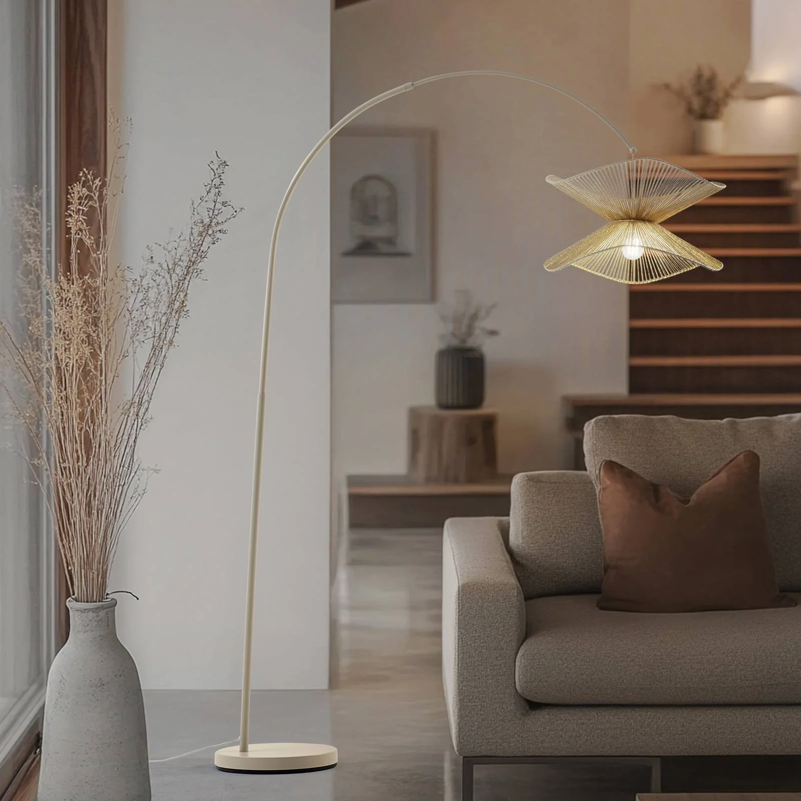 Lindby Bogenleuchte Valdorin, beige, Papier, 195 cm, IP20 günstig online kaufen