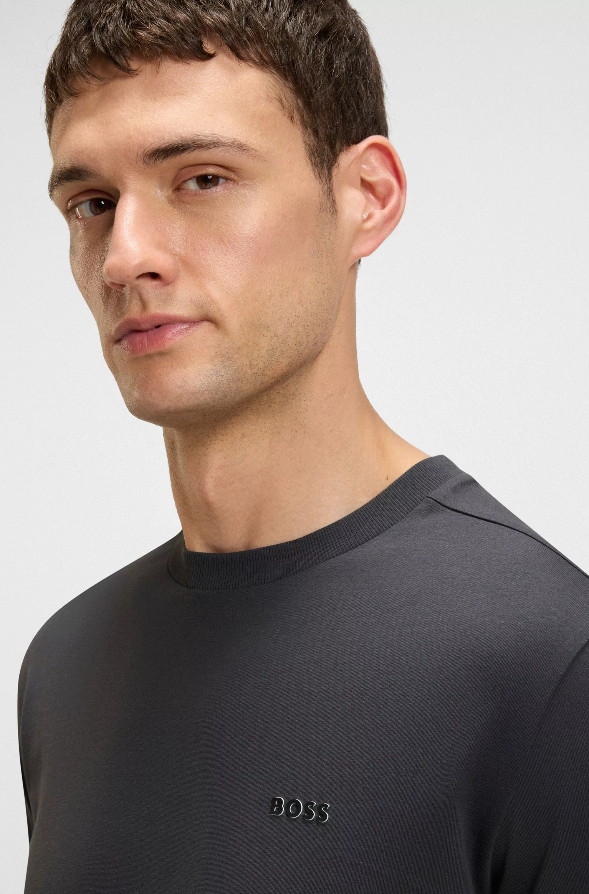 BOSS GREEN Rundhalsshirt "Tee", mit gummiertem Kontrast-Logo günstig online kaufen