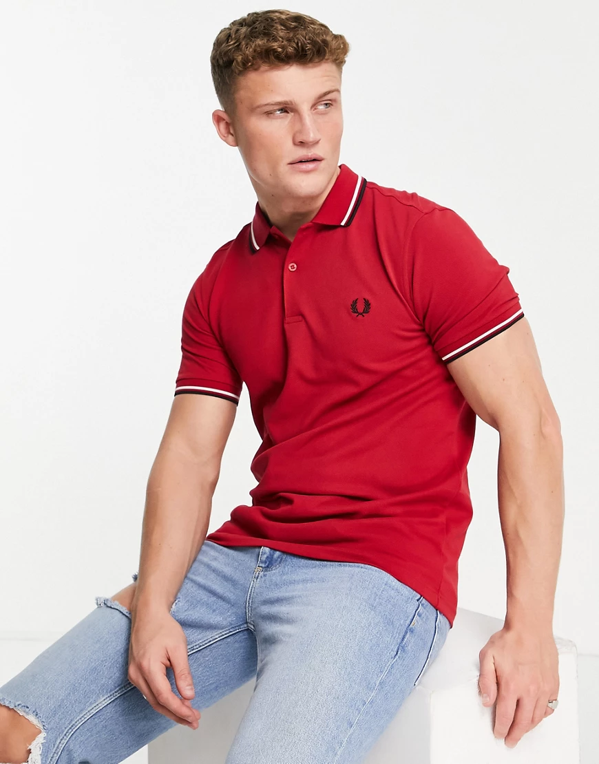 Fred Perry – Rotes Polohemd mit Doppelstreifen günstig online kaufen